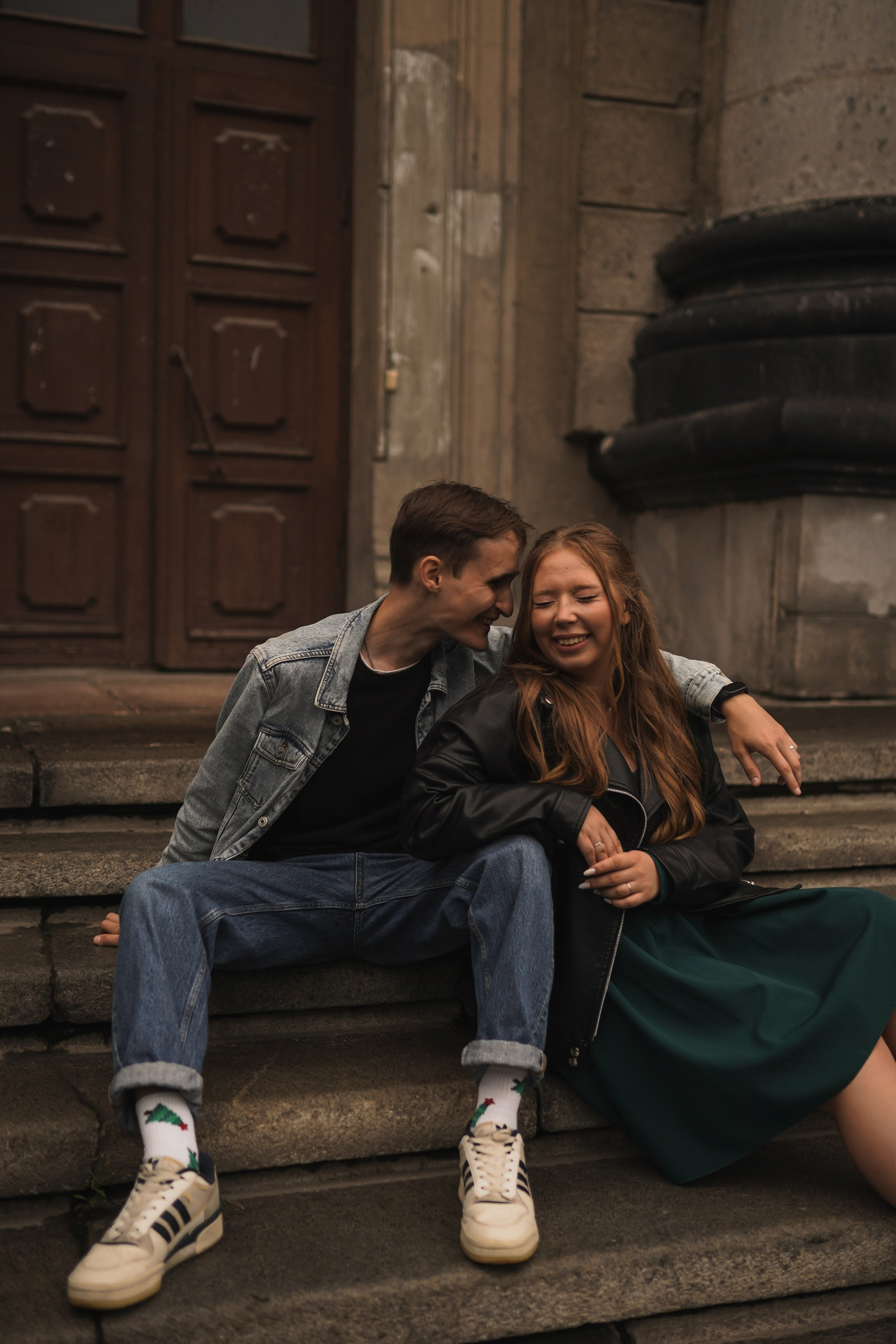 За малиновым солнцем