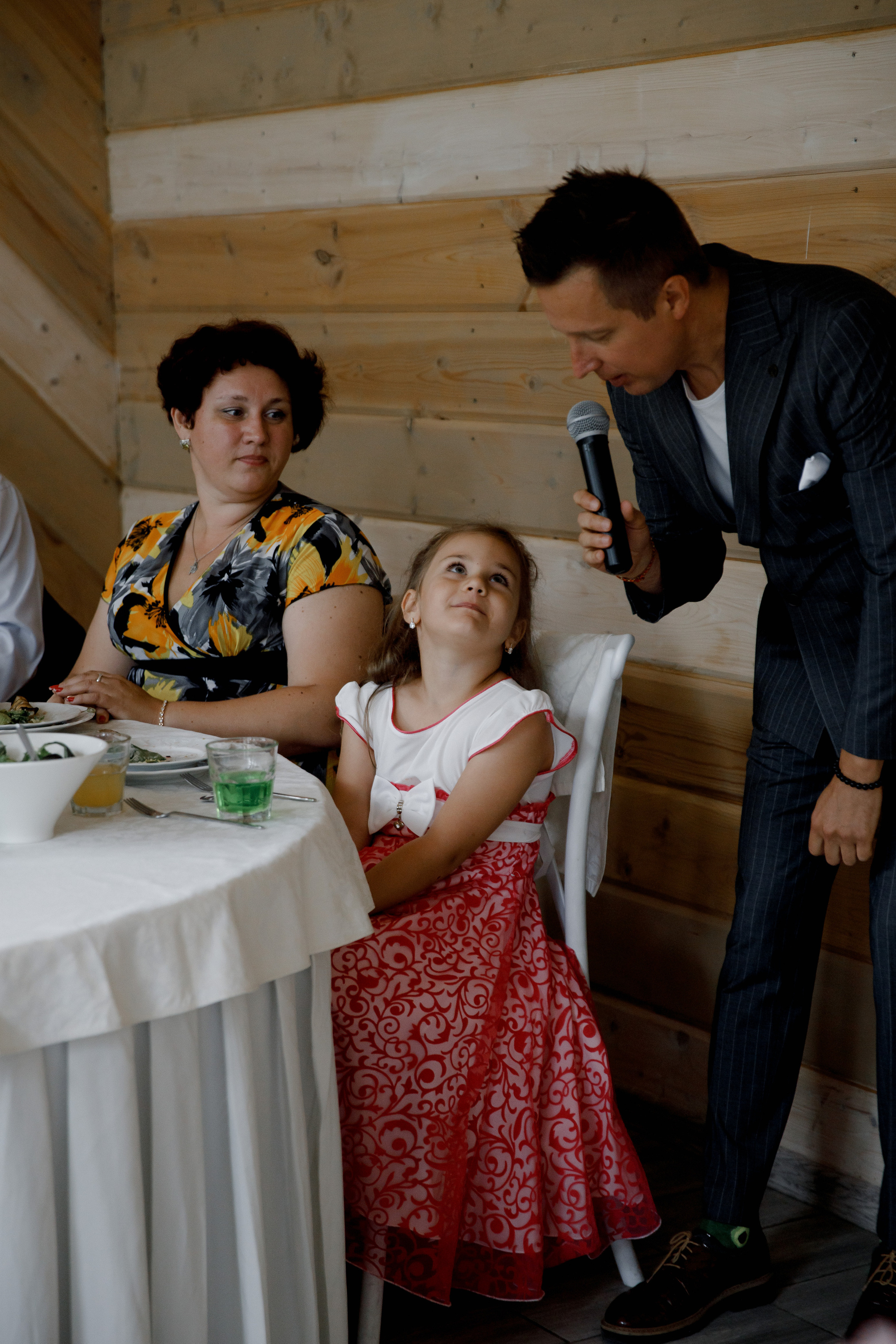 Данил и Алена. Ведущий на свадьбу в Москве Зубков Алексей