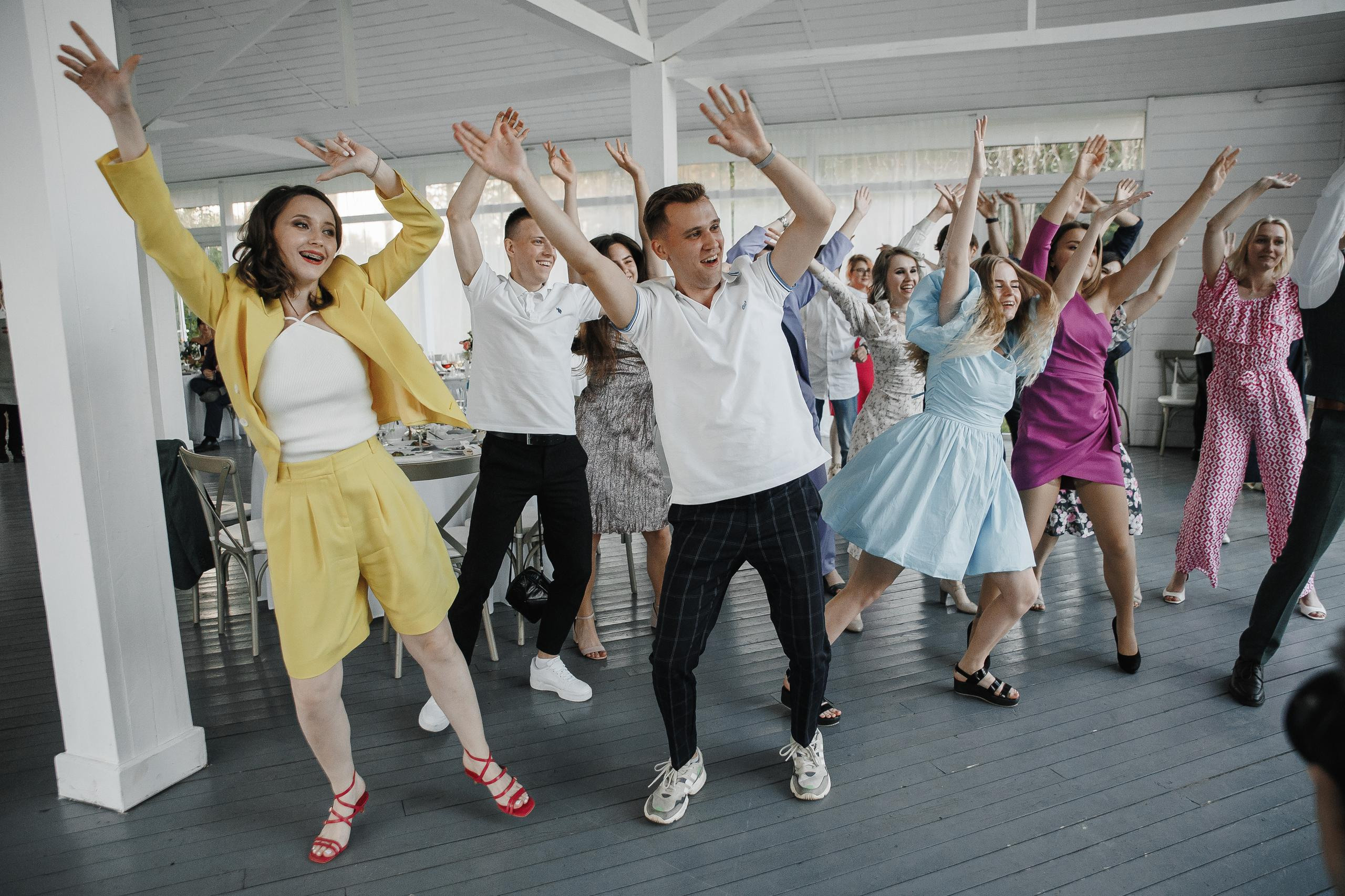 Дима и Лиза. Ведущий на свадьбу в Москве Зубков Алексей