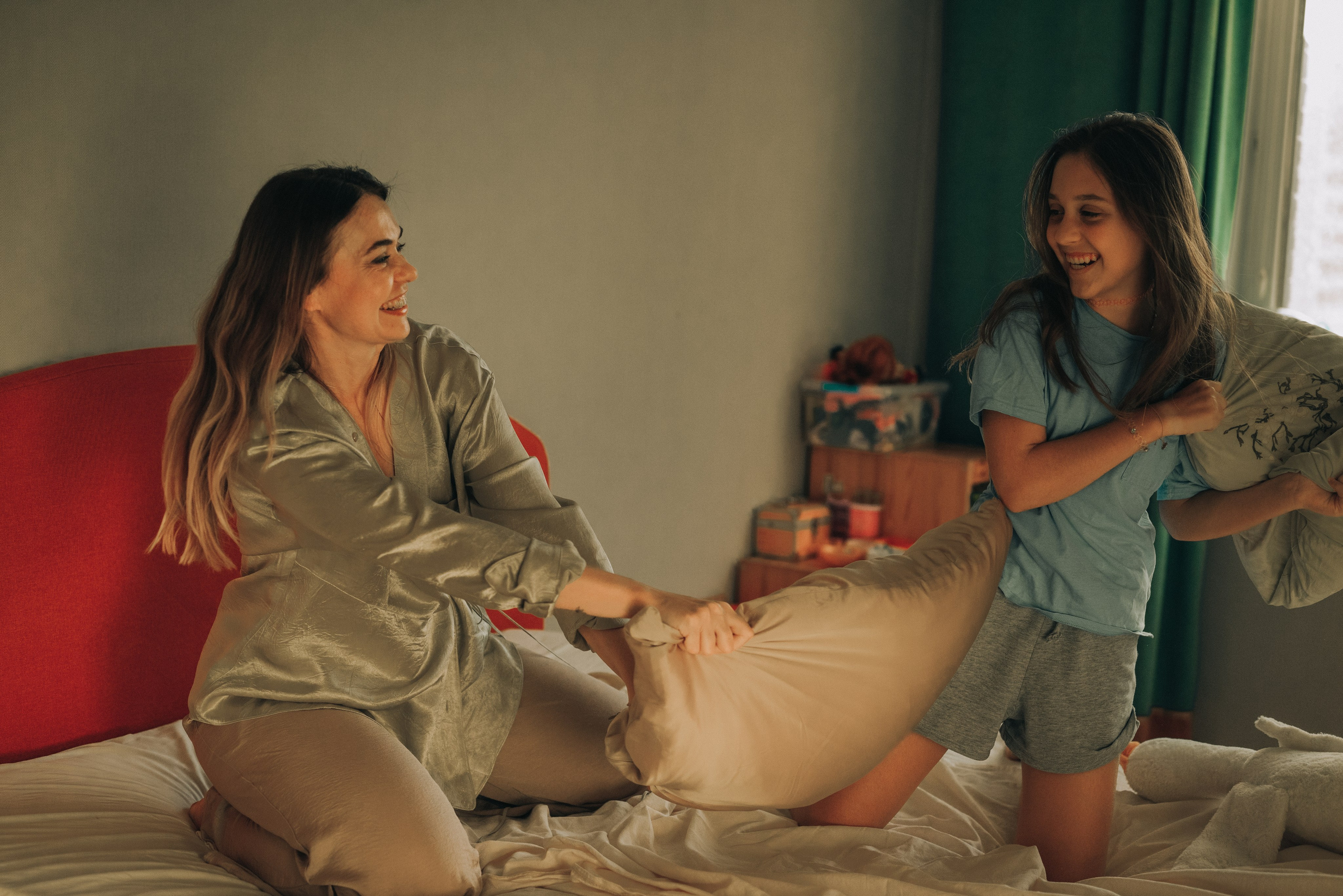 Утро мамы и дочки. Алёна и Ярослава. Семейный фотограф в Москве Дарья Пузикова