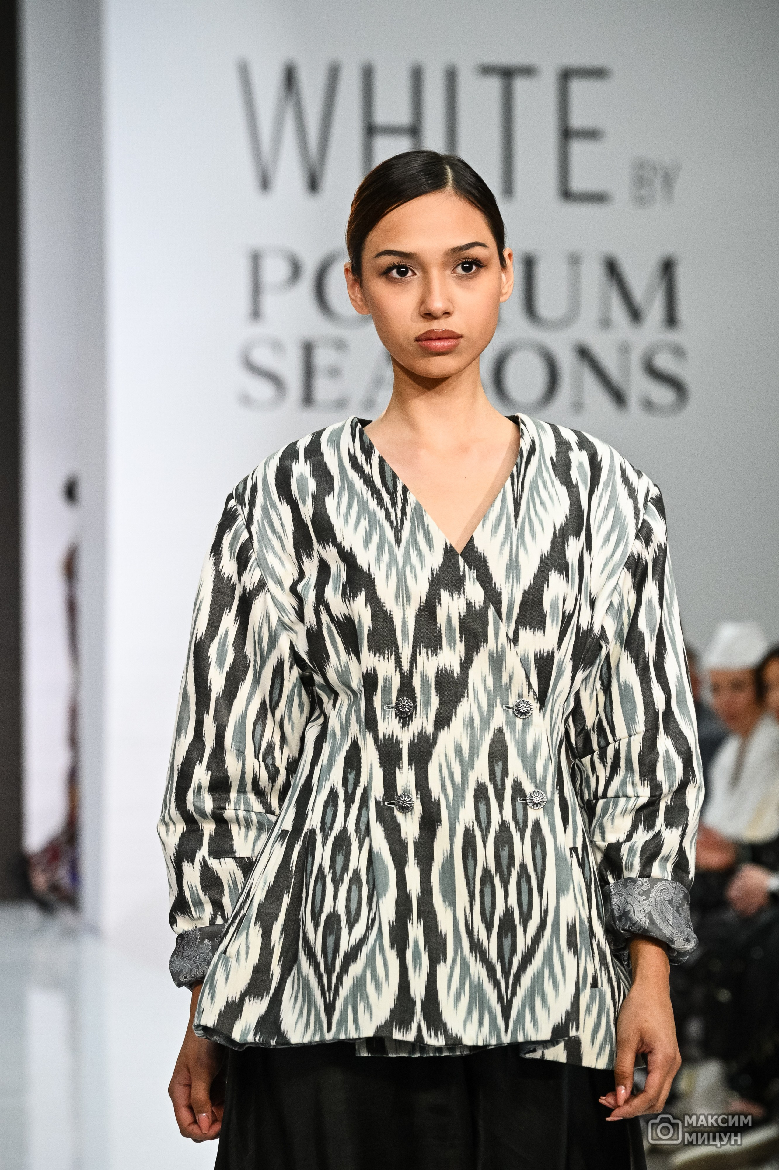 Модные показы. Фотограф Максим Мицун. Портрет, свадьба, репортаж, каталог