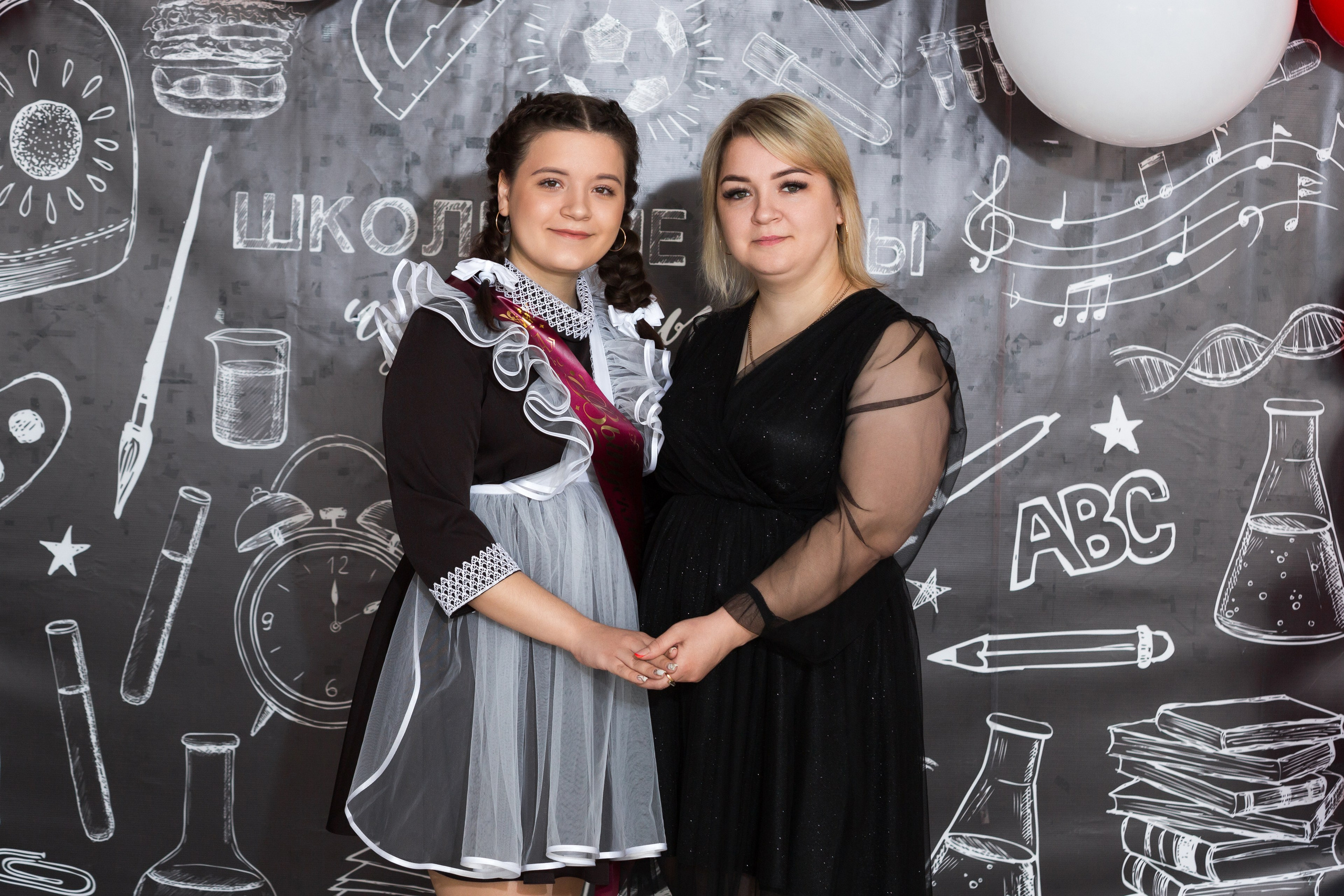 ФОТОСЕССИЯ С РОДИТЕЛЯМИ «ПОСЛЕДНИЙ ЗВОНОК — 2025» 9 ШКОЛА Г.МЦЕНСК. Профессиональный фотограф в Мценске и Орловской области