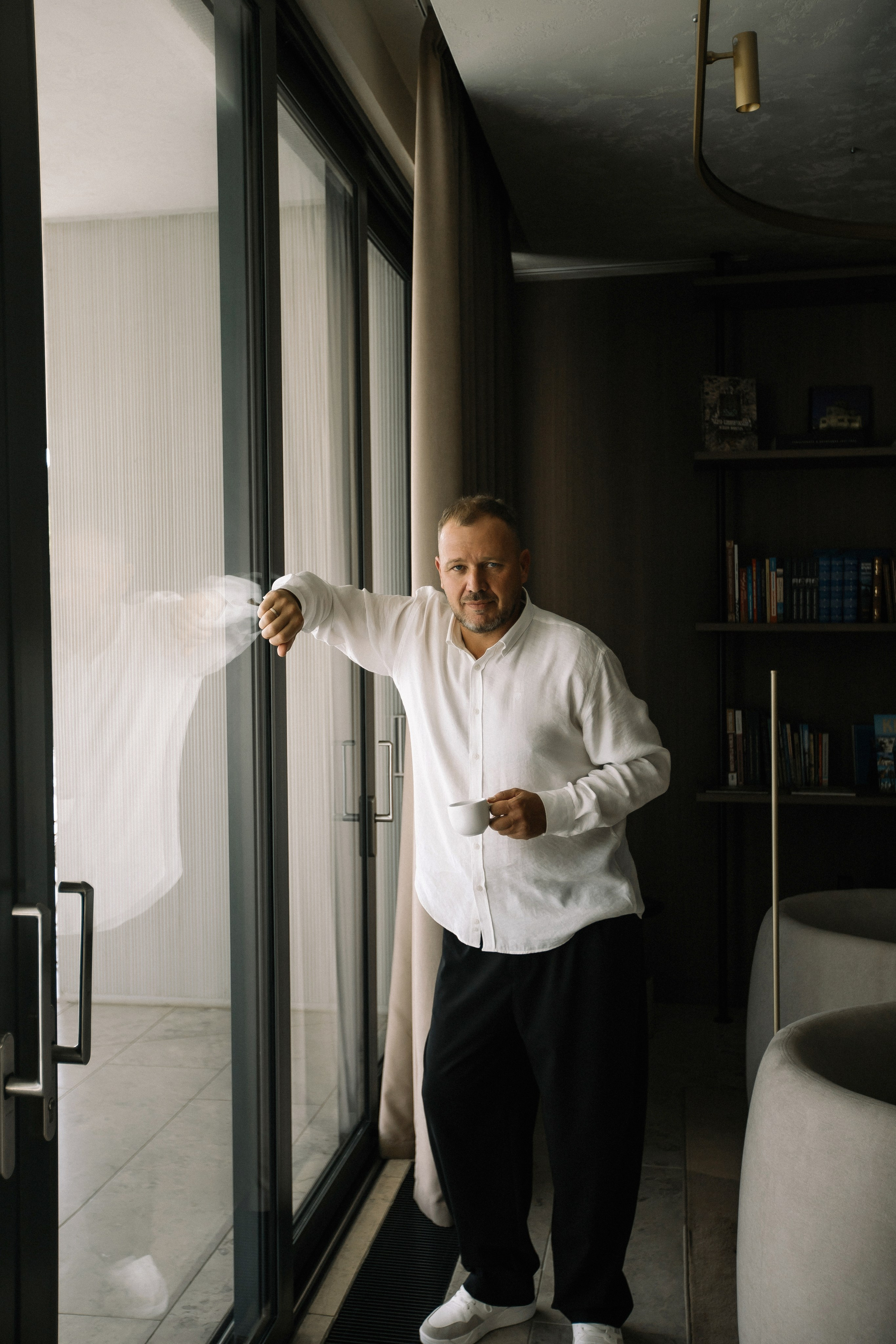 Александр и Гузель. Свадьба для двоих. Винодельня AYA. Фотограф Анна Лейман. Севастополь