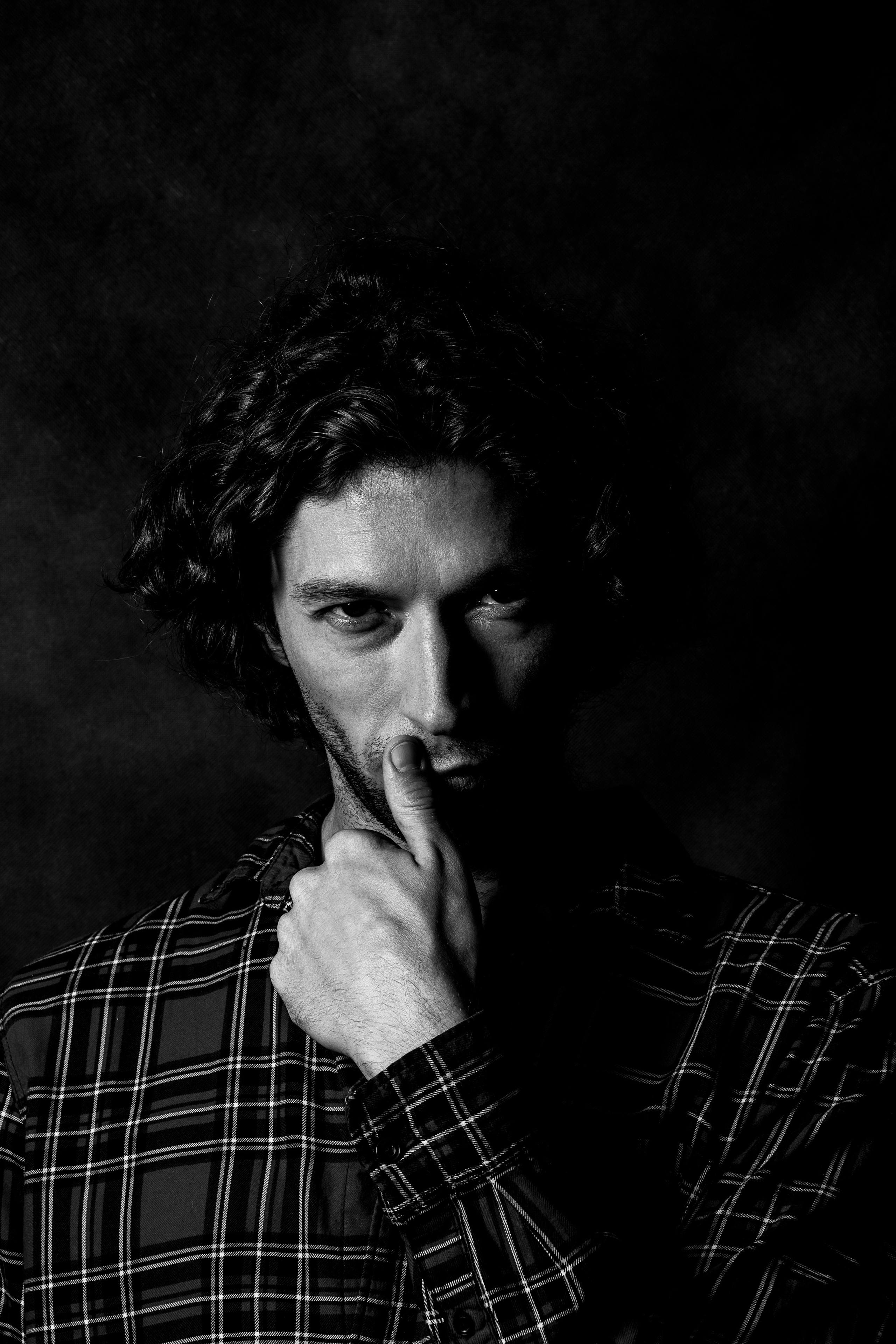 В студии. Photomantis