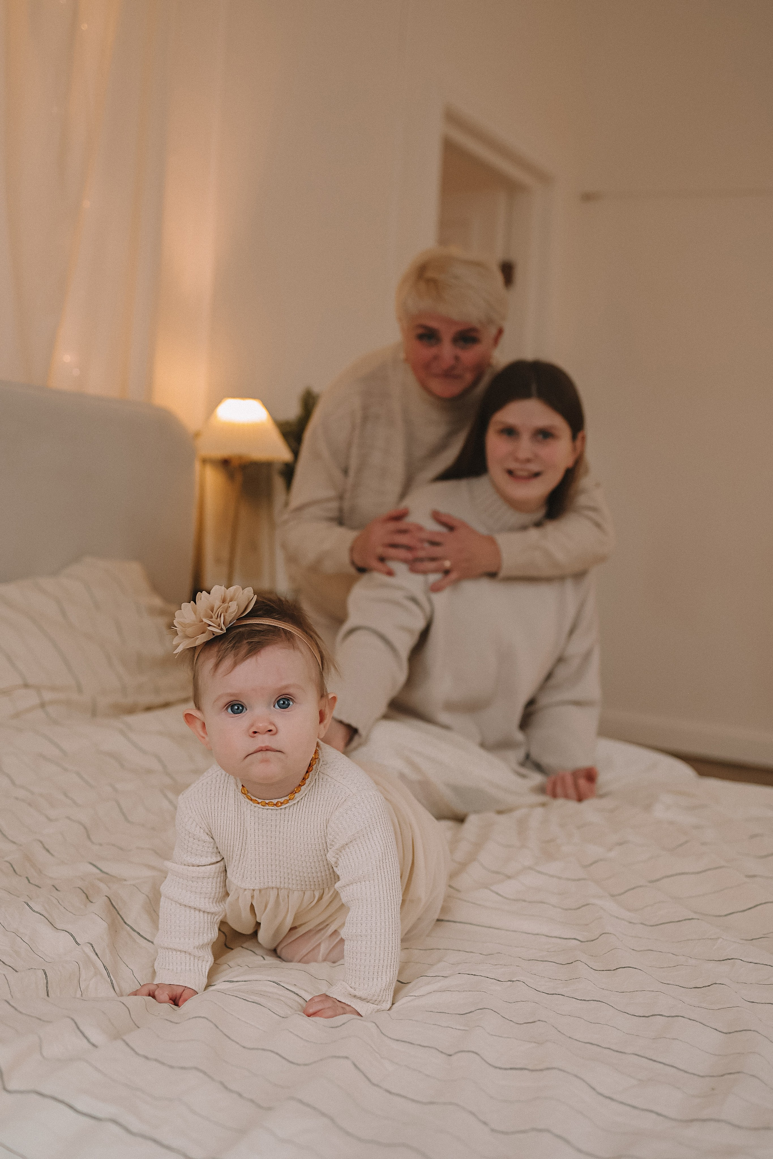 Квартира. Семейный фотограф Тюмень, фотограф на роды Салмина Мария