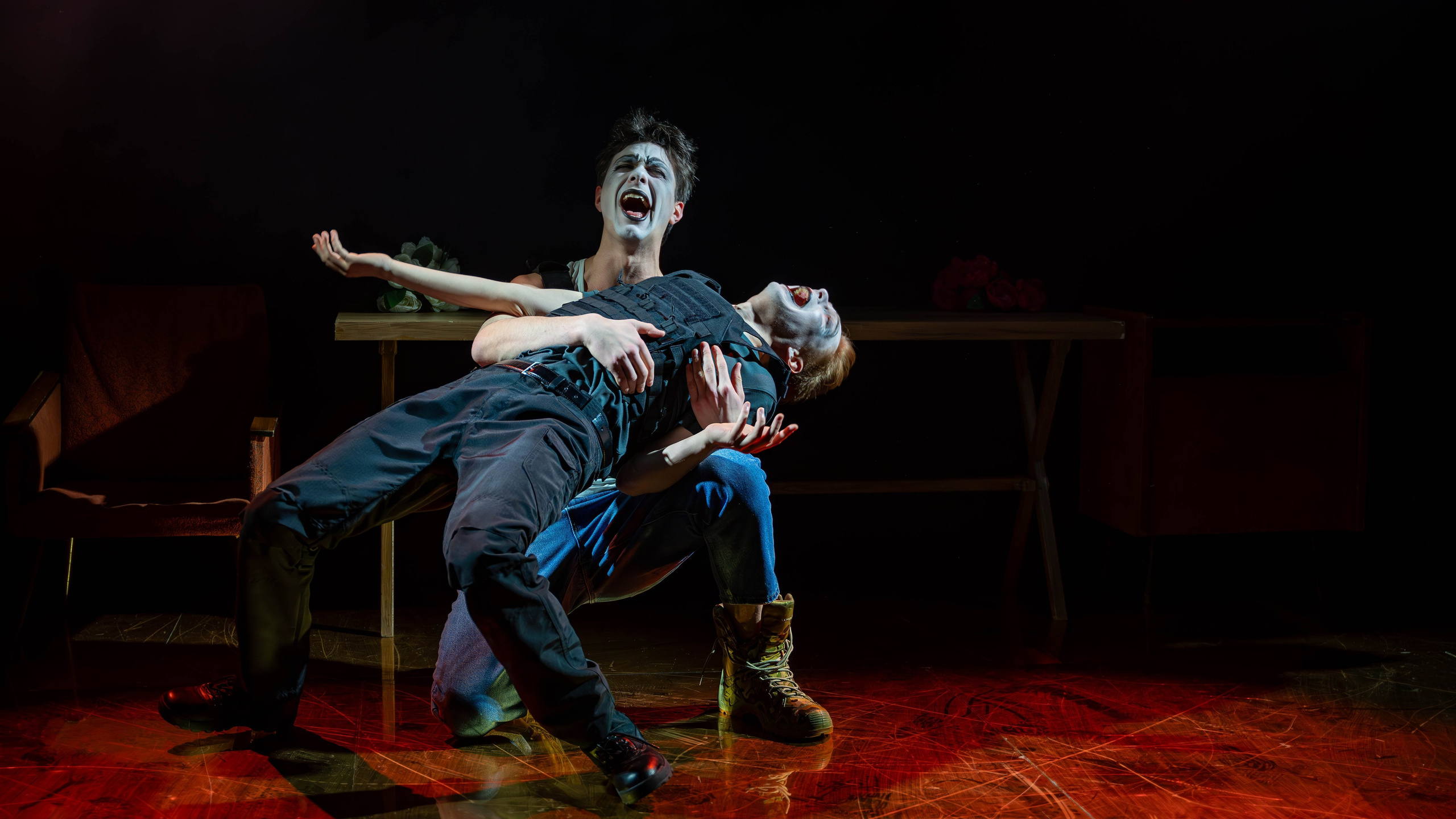 Портфолио. Театральный фотограф Михаил Макаричев-Энгельс