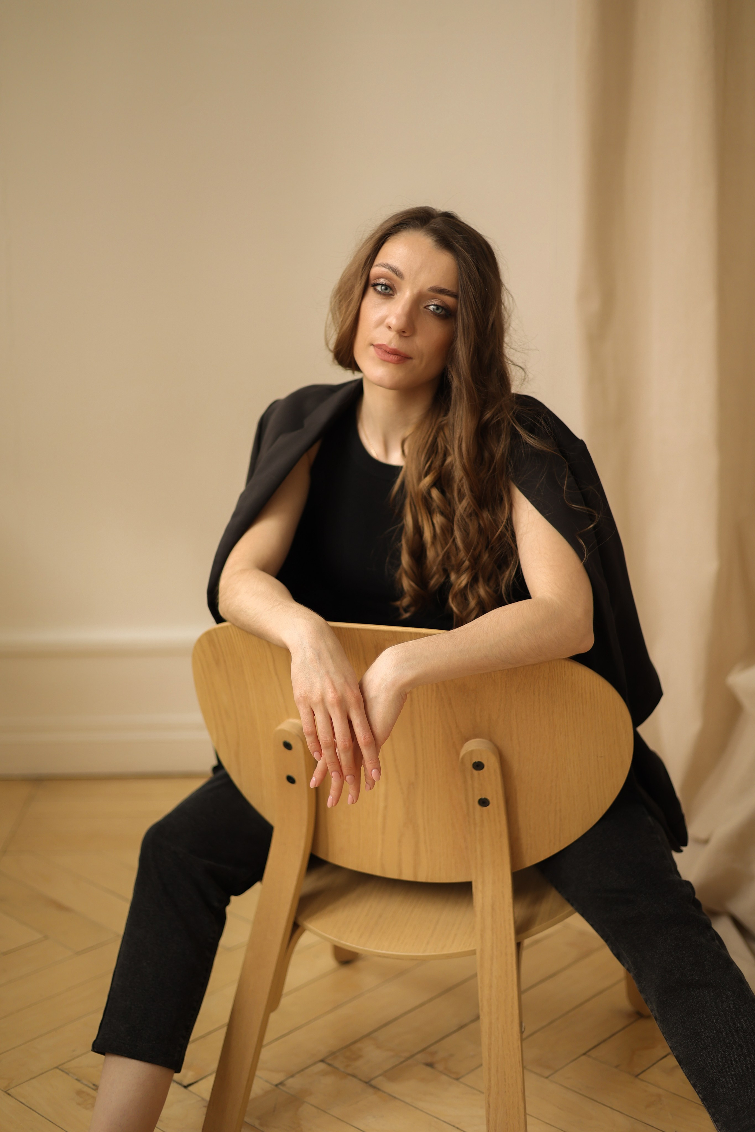 Съемка в студии для Дарьи. Привет! Меня зовут Эльвира, я фотограф в Екатеринбурге