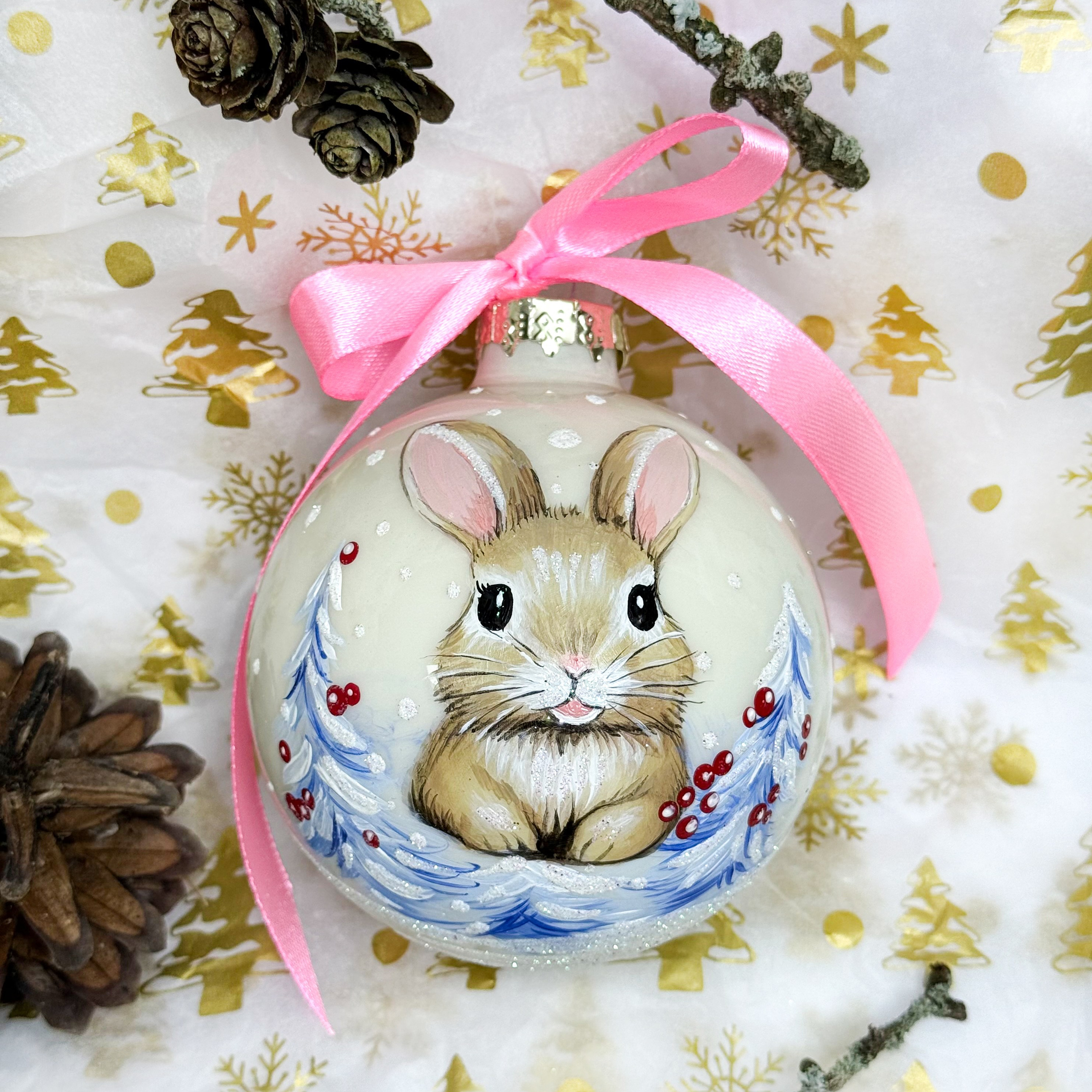 Художественная ручная роспись елочных шаров, корпоративные подарки и восковые аромасвечи