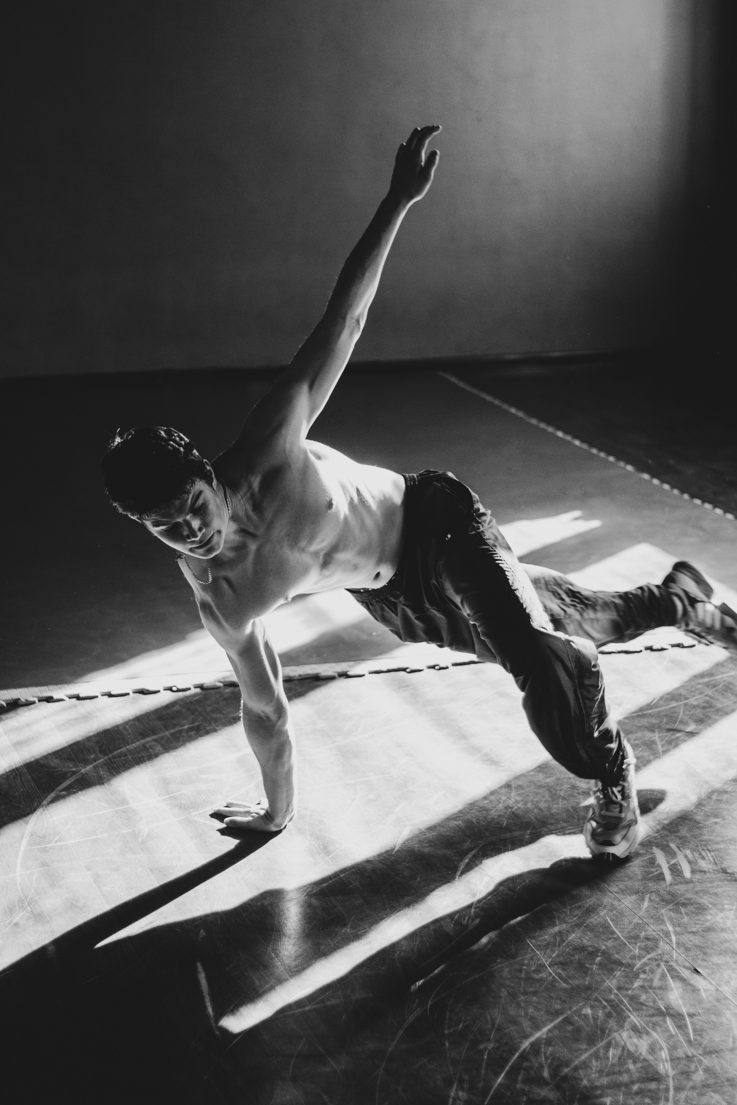 Портретная съемка — Михаил. Портретный фотограф в Орле. Готовые фото за 3 дня! Помощь в позировании. Советы по организации