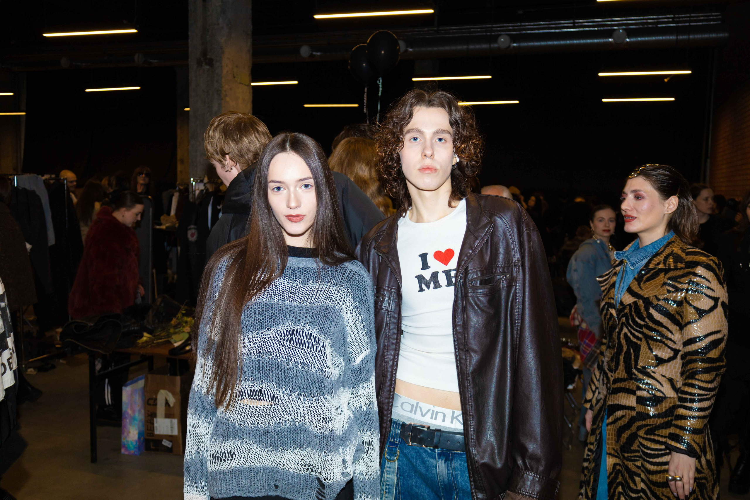 Auxi Backstage. VICTORIA SHU