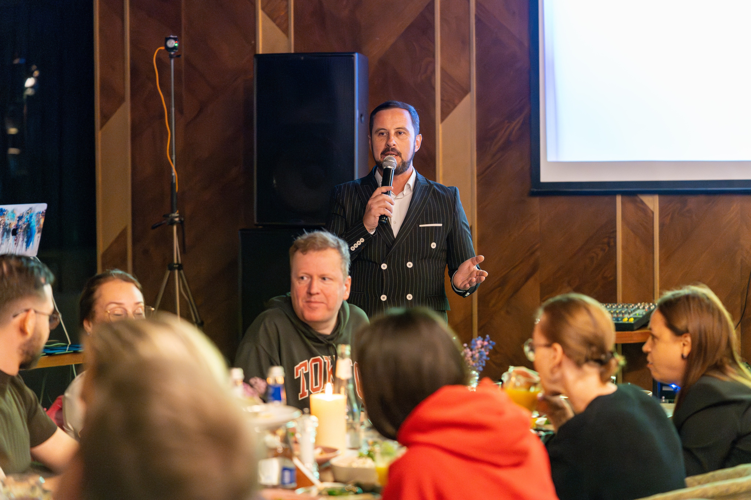 MICE меоприятие на курорте Красная Поляна для компании «Неометрия''. Репортажный фотограф в Красной Поляне и Сочи Павлюченко Екатерина