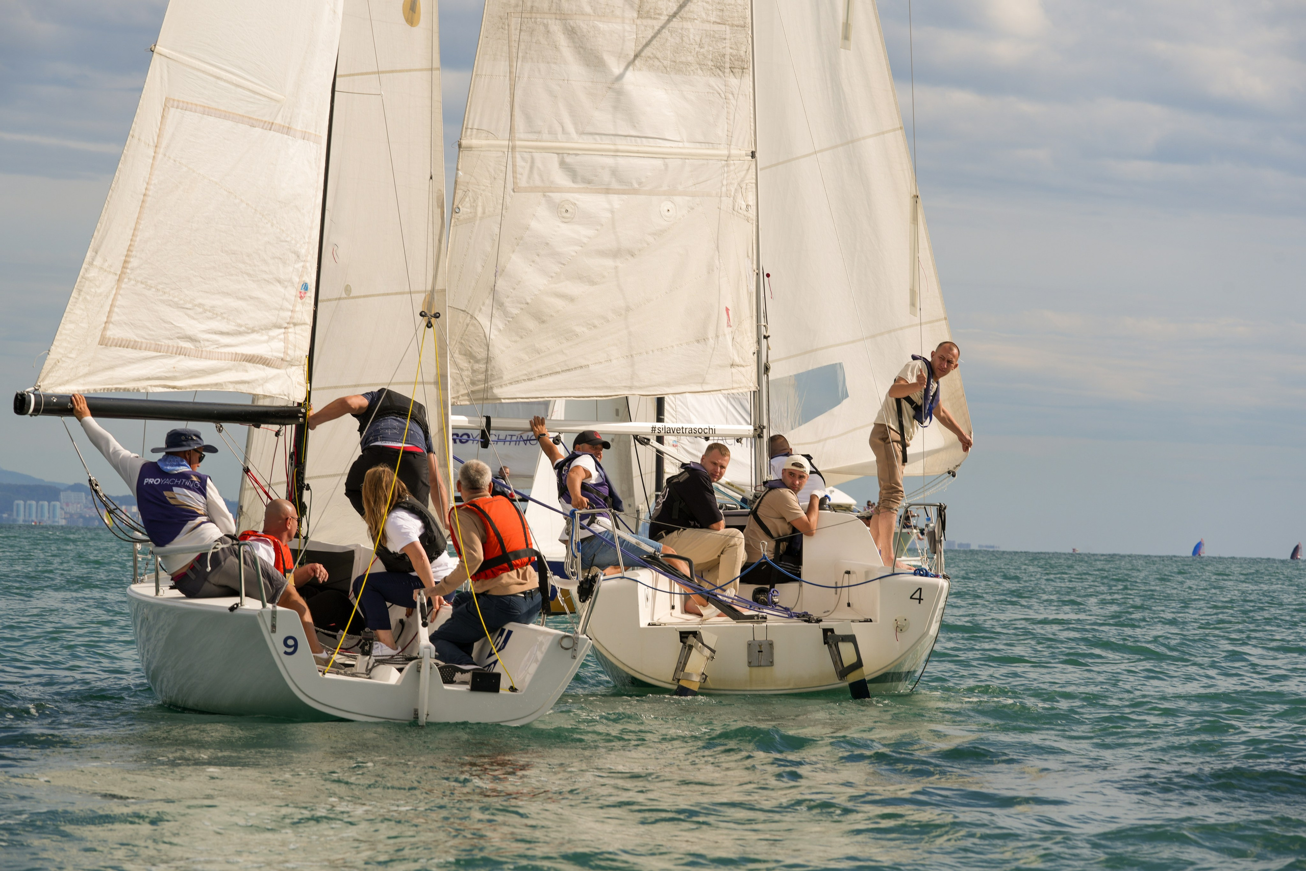 Яхтенная регата для компании Агрегатка. Репортажный фотограф в Красной Поляне и Сочи Павлюченко Екатерина