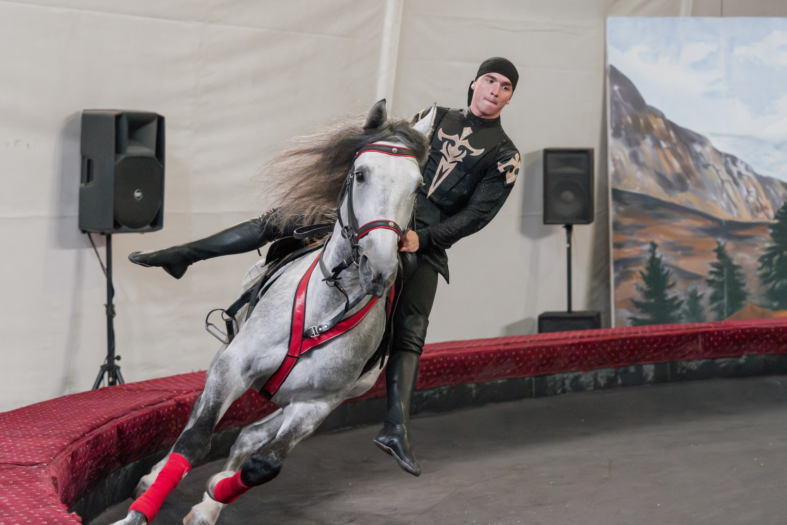 Конный театр «Нарты». Репортажный фотограф в Красной Поляне и Сочи Павлюченко Екатерина