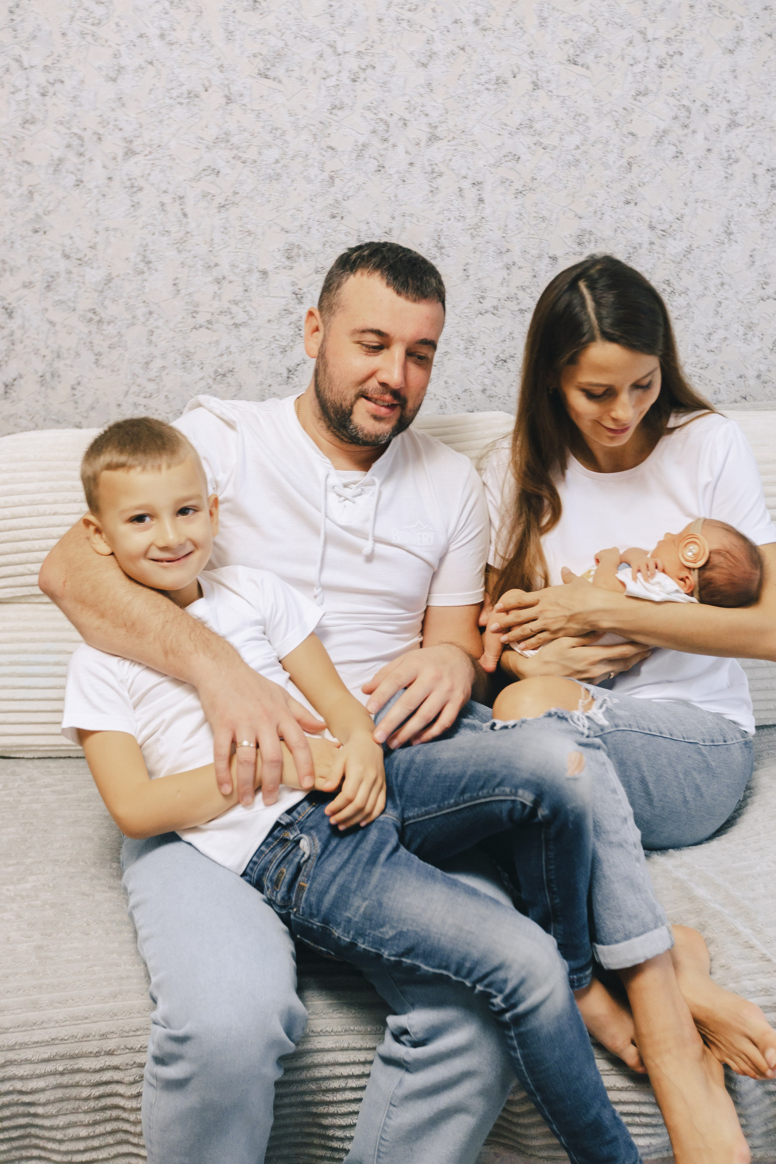 Ира, Леша, Максим и Майя. Фотограф Таганрог Любимая Надя