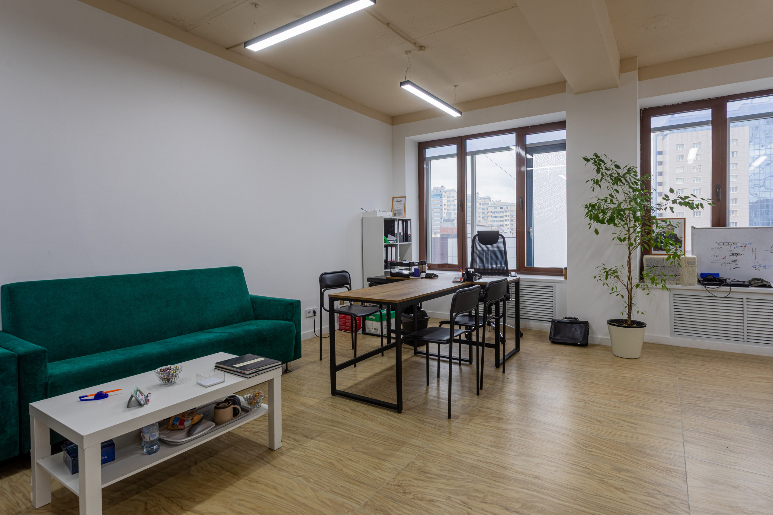 Бизнес-центр My Space Уфа, фото Алексея Муравьёва, современный офис,Лобби бизнес-центра My Space, съёмка фотографа Алексея Муравьёва, деловая атмосфера,Офисные помещения My Space Уфа, работа фотографа Алексея Муравьёва, деловой интерьер,Конференц-зал бизнес-центра My Space, фото Алексея Муравьёва, бизнес-встречи,Рецепция бизнес-центра My Space Уфа, съёмка Алексея Муравьёва, премиальный дизайн,Офисное пространство My Space, фото Алексея Муравьёва, рабочая зона,Панорамные окна бизнес-центра My Space, работа фотографа Алексея Муравьёва, вид на город,Лифт бизнес-центра My Space Уфа, съёмка Алексея Муравьёва, комфорт,Переговорная комната My Space, фото Алексея Муравьёва, деловой стиль,Зона отдыха бизнес-центра My Space, работа фотографа Алексея Муравьёва, комфорт для сотрудников,Инфраструктура My Space Уфа, съёмка Алексея Муравьёва, бизнес-услуги,Паркинг бизнес-центра My Space, фото Алексея Муравьёва, безопасность,Вестибюль My Space, работа фотографа Алексея Муравьёва, элегантность,Офисные кабинеты бизнес-центра My Space, съёмка Алексея Муравьёва, функциональность,Общественные зоны My Space Уфа, фото Алексея Муравьёва, современный дизайн,Рецепция и зона ожидания My Space, работа фотографа Алексея Муравьёва, стиль,Офисные перегородки бизнес-центра My Space, съёмка Алексея Муравьёва, зонирование,Интерьер бизнес-центра My Space Уфа, фото Алексея Муравьёва, деловой интерьер,Офисная мебель My Space, работа фотографа Алексея Муравьёва, эргономичность,Освещение бизнес-центра My Space, съёмка Алексея Муравьёва, комфорт для работы