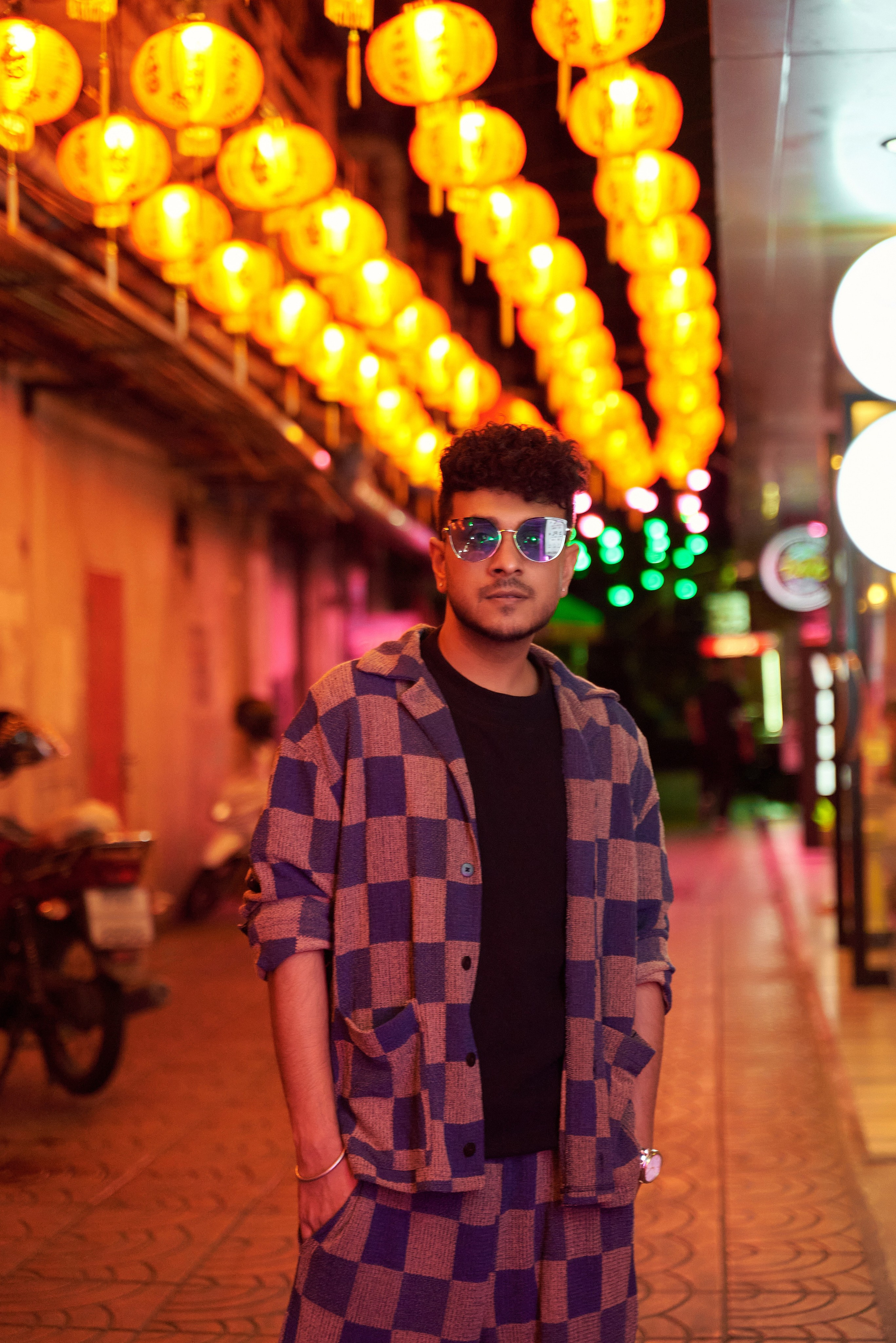 Veekapoor — music artist (Photoshoot in Chinatown). Photographer Bangkok — Pattaya | фотограф Бангкок — Паттайа