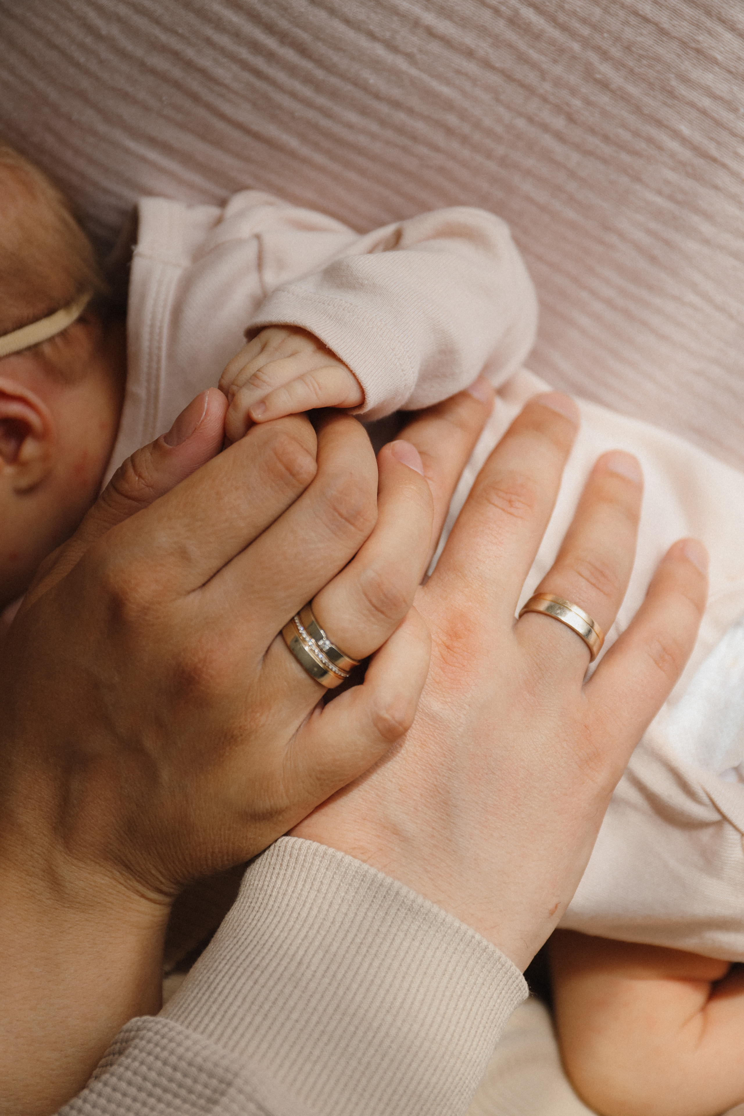 Ариша. Фотограф на роды в Санкт-Петербурге, семейный, нью-борн Алиса Хрекова