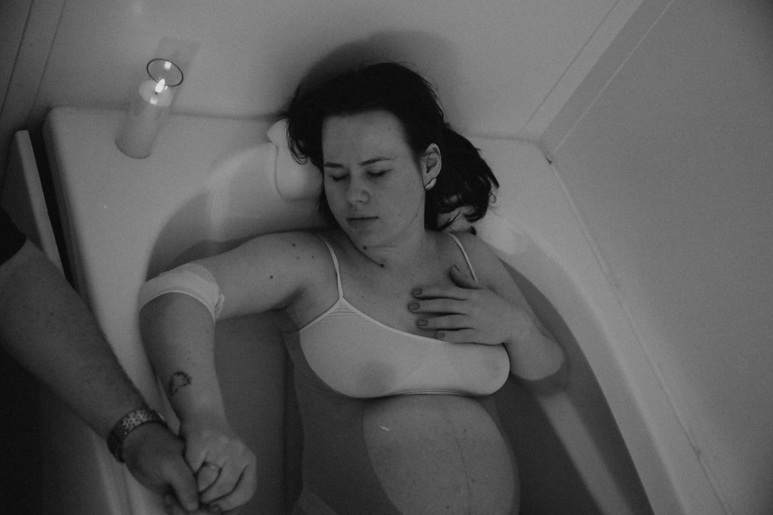 Рождение Владимира 14.04.2023. Фотограф на роды в Санкт-Петербурге, семейный, нью-борн Алиса Хрекова