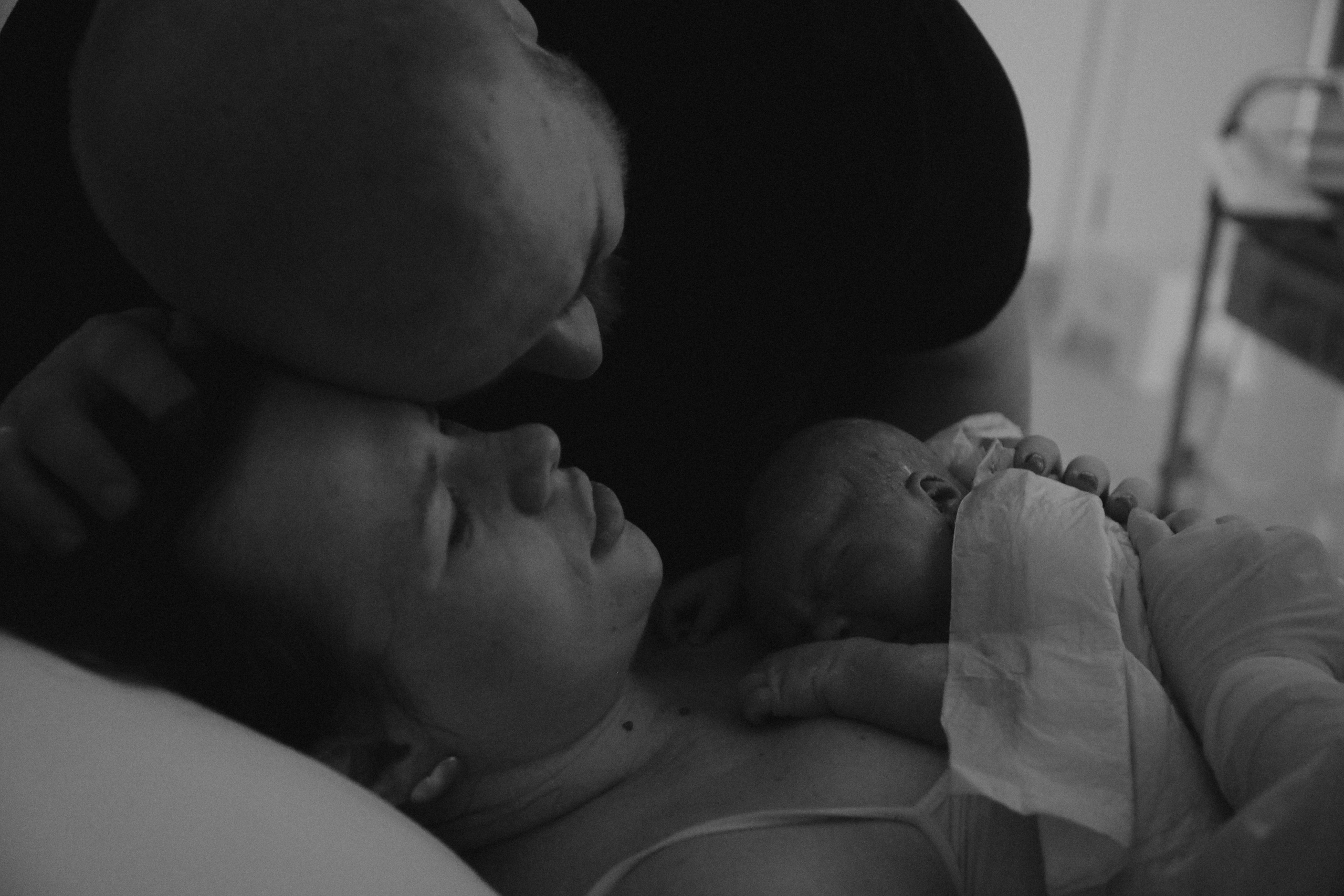 Рождение Владимира 14.04.2023. Фотограф на роды в Санкт-Петербурге, семейный, нью-борн Алиса Хрекова