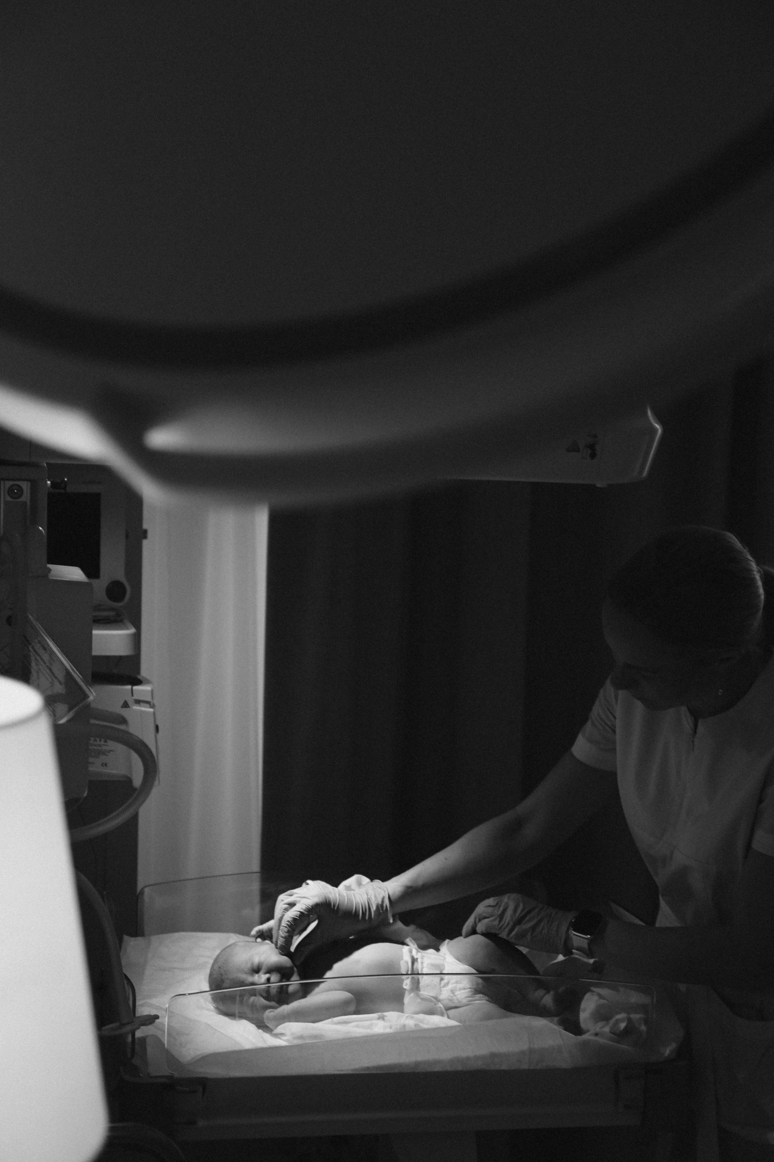 Рождение Владимира 14.04.2023. Фотограф на роды в Санкт-Петербурге, семейный, нью-борн Алиса Хрекова