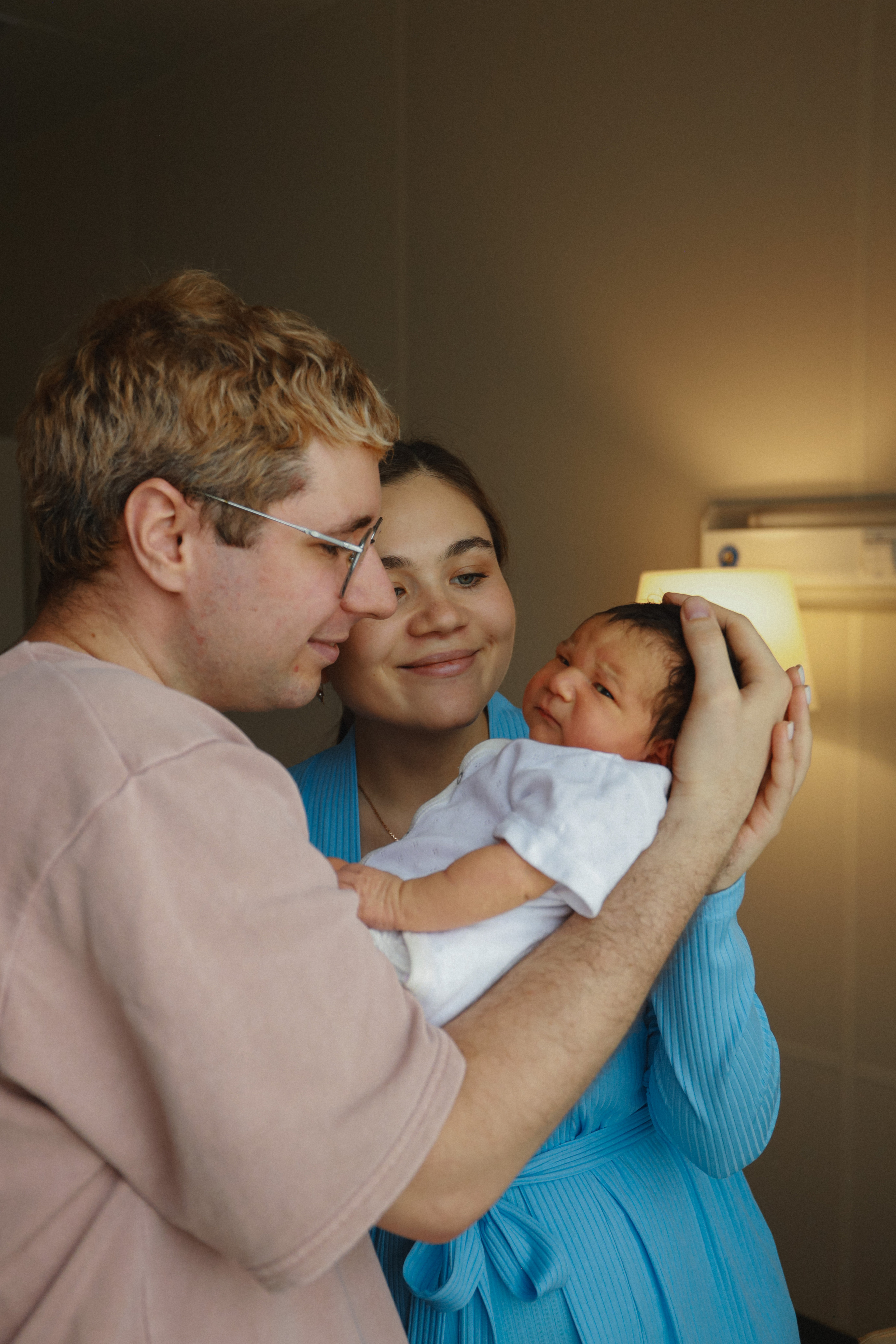 Выписка Леши🤍. Фотограф на роды в Санкт-Петербурге, семейный, нью-борн Алиса Хрекова