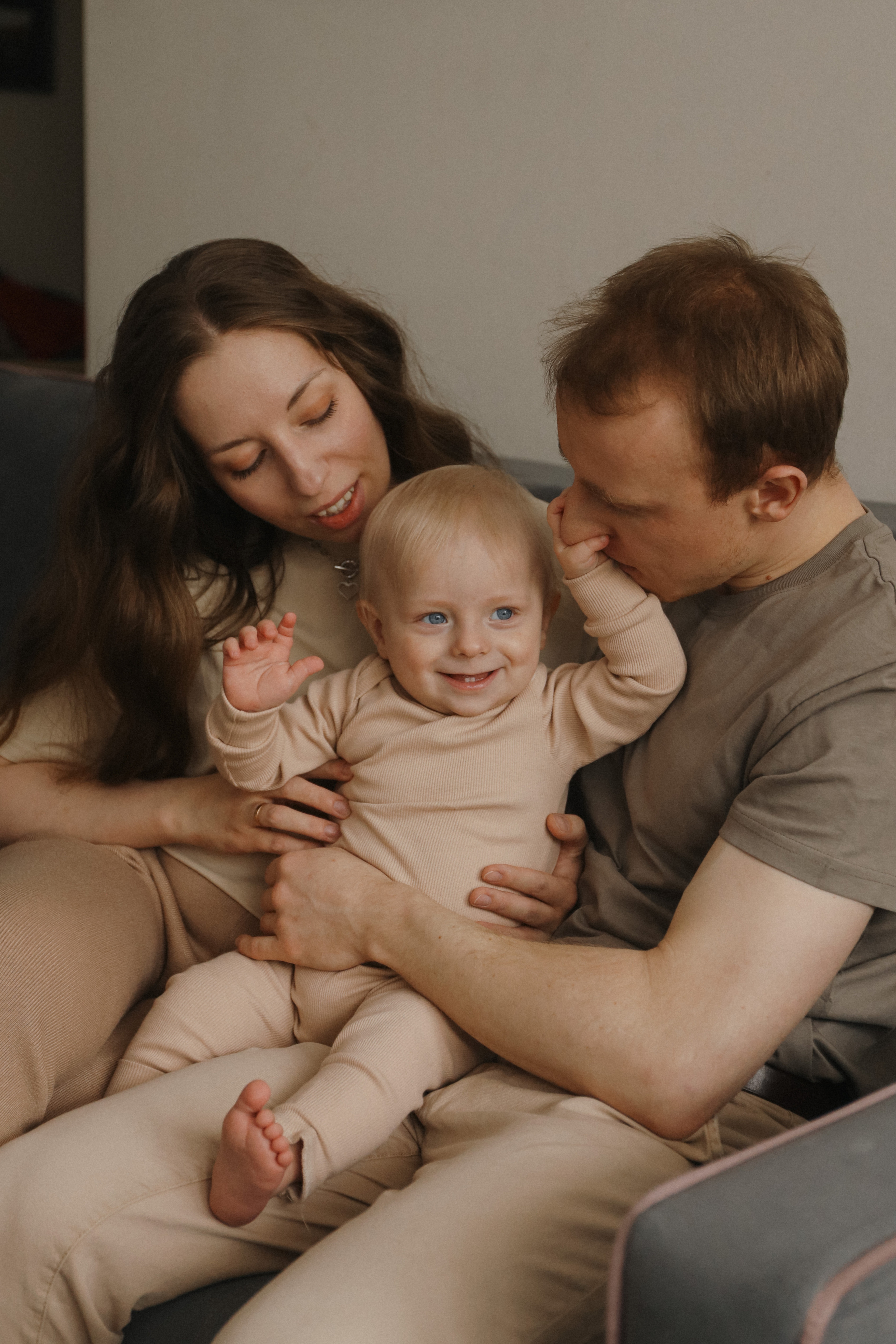 Игнат. 1 годик🤍. Фотограф на роды в Санкт-Петербурге, семейный, нью-борн Алиса Хрекова