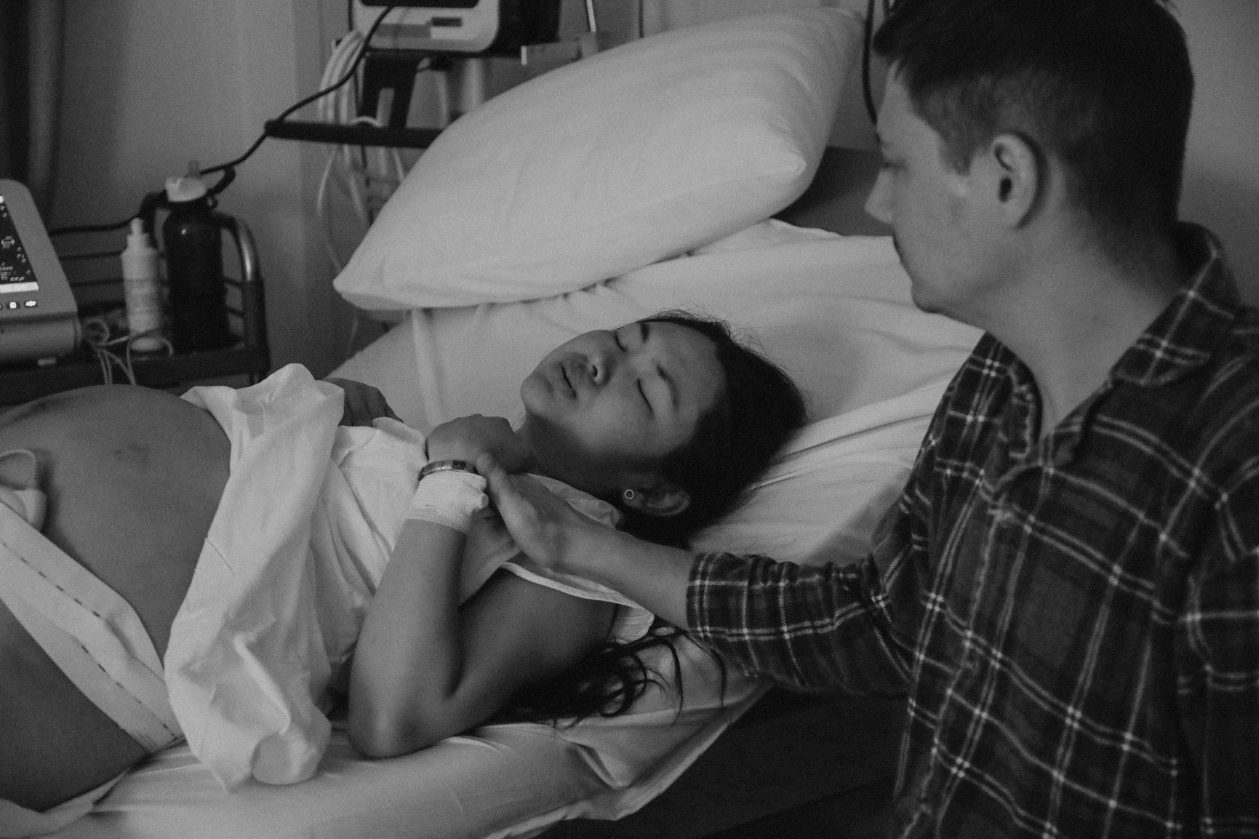 Рождение Пети. 27.05.2023. Фотограф на роды в Санкт-Петербурге, семейный, нью-борн Алиса Хрекова