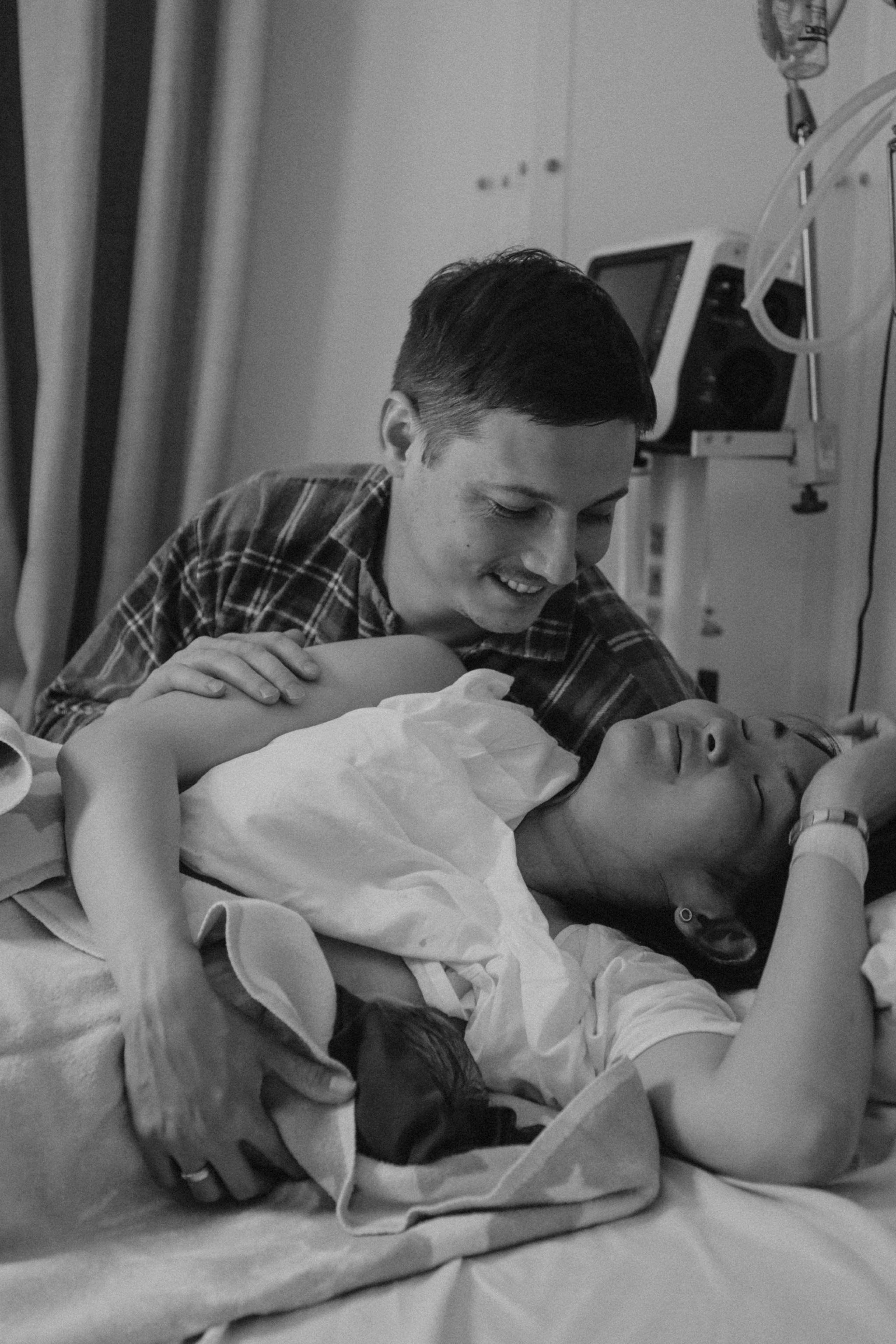 Рождение Пети. 27.05.2023. Фотограф на роды в Санкт-Петербурге, семейный, нью-борн Алиса Хрекова