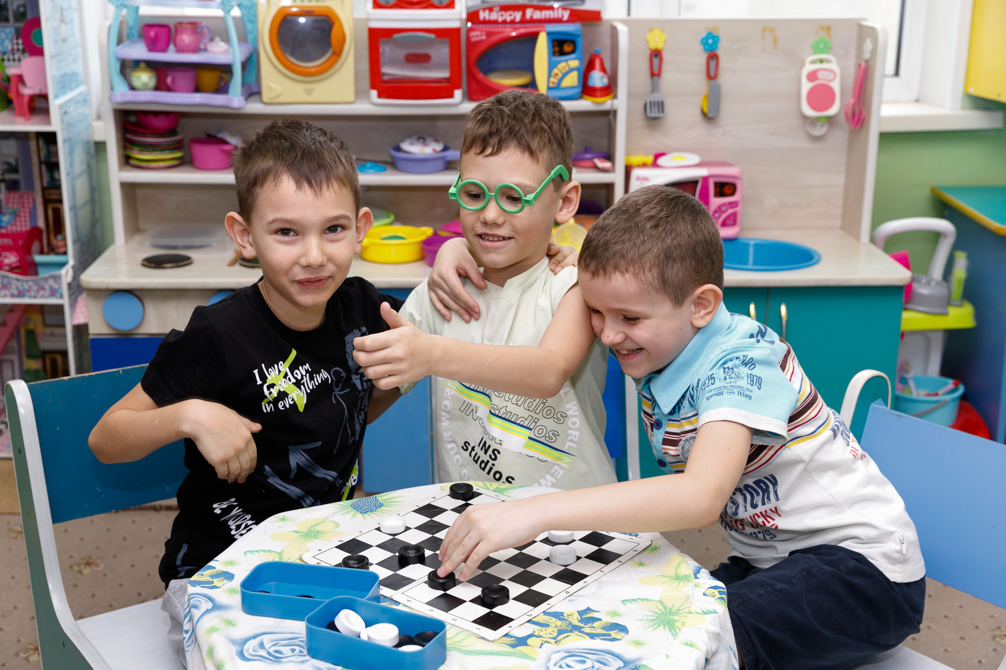 Фотограф в школу и детский сад. Фотограф во Владивостоке Фролова Наталья