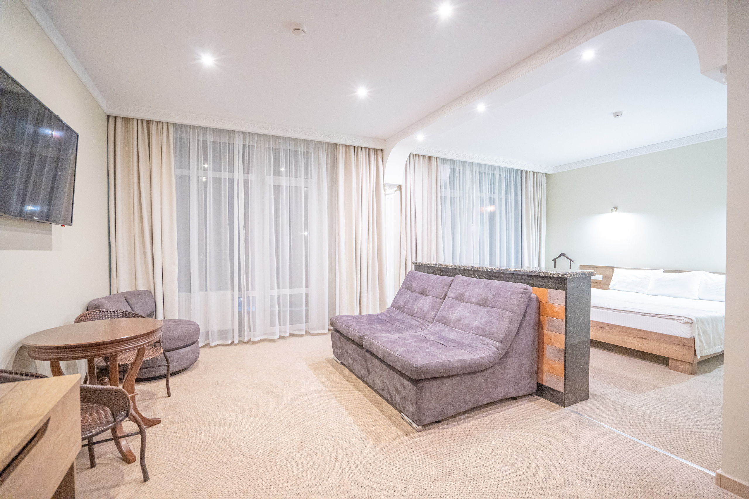 Интерьерная фотосъемка премиальных отелей Dream Hotel в Краснодаре и Анапе Профессиональная фотосъемка интерьеров отелей Dream Hotel: Красно. Шедевры для Вас! Фотограф и Видеограф в Краснодаре Пахиев Руслан