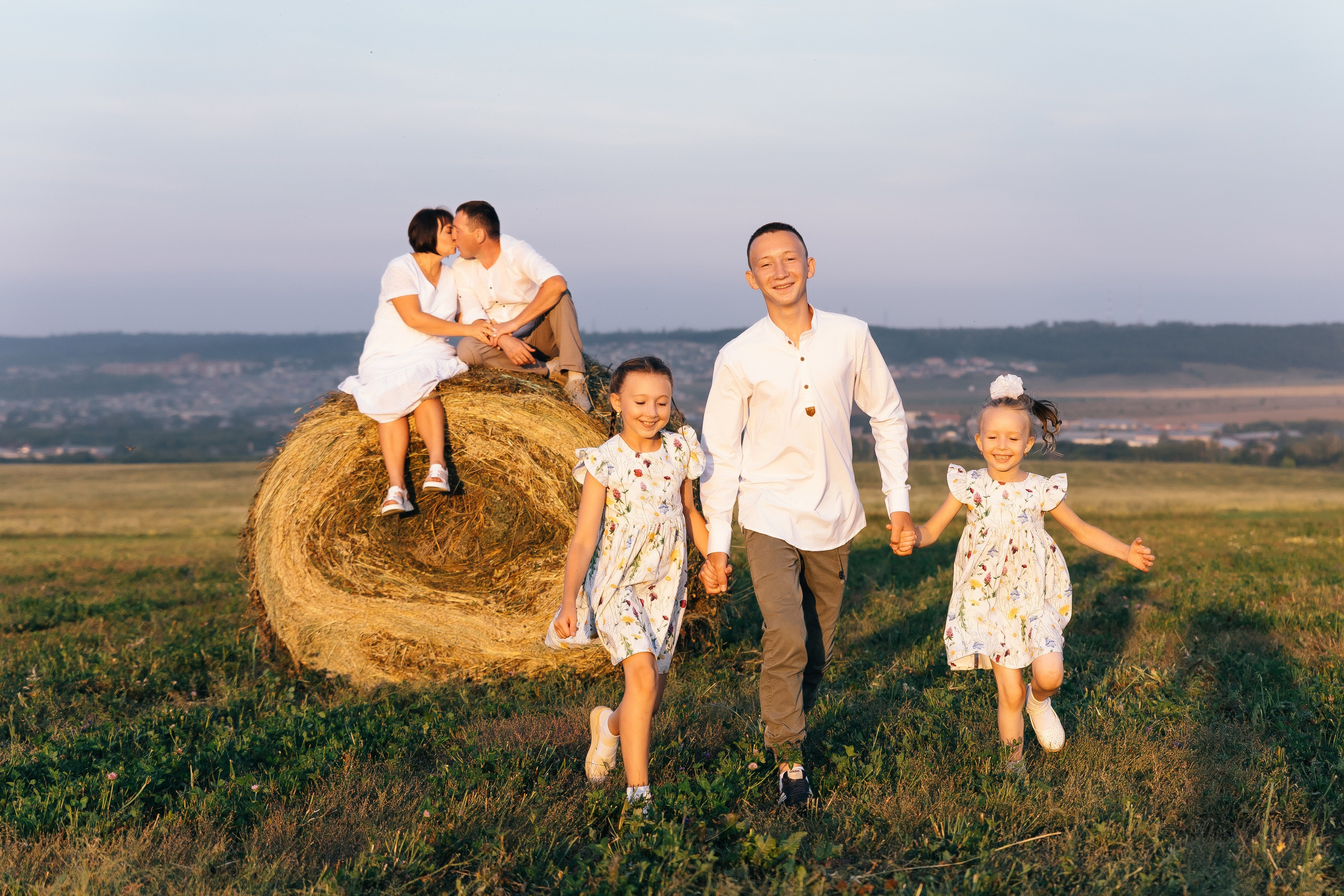 Семейная фотосессия. Ваш самый лучший фотограф!