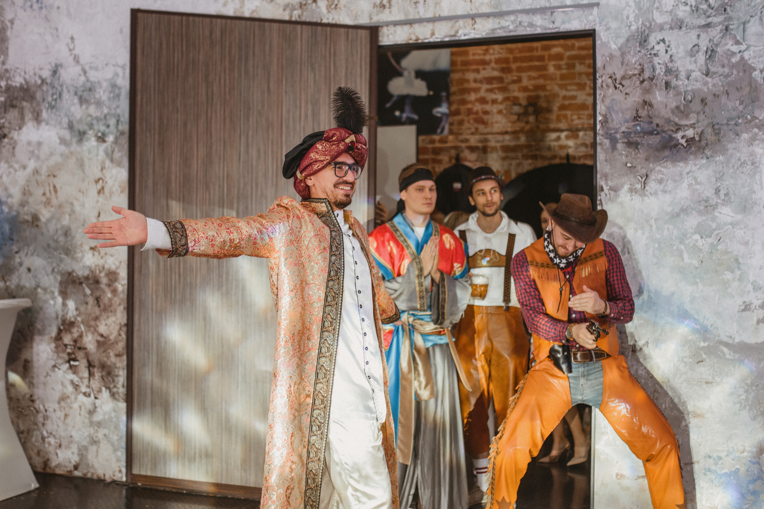 Слава и Дарина. Свадьба в Лофте. Свадебный организатор в Ростове-на-Дону Яснов Роман