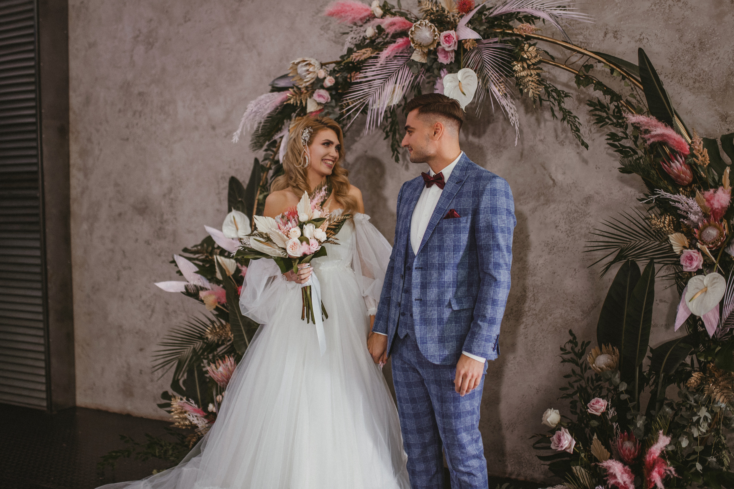 Слава и Дарина. Свадьба в Лофте. Свадебный организатор в Ростове-на-Дону Яснов Роман