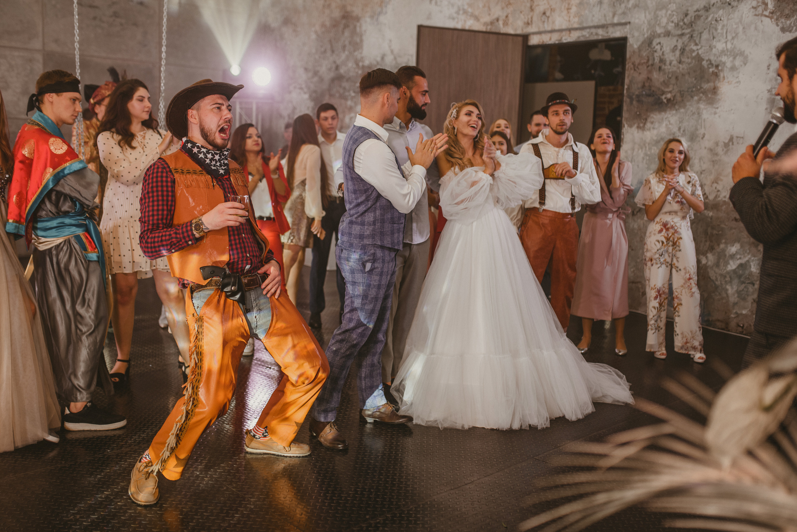 Слава и Дарина. Свадьба в Лофте. Свадебный организатор в Ростове-на-Дону Яснов Роман