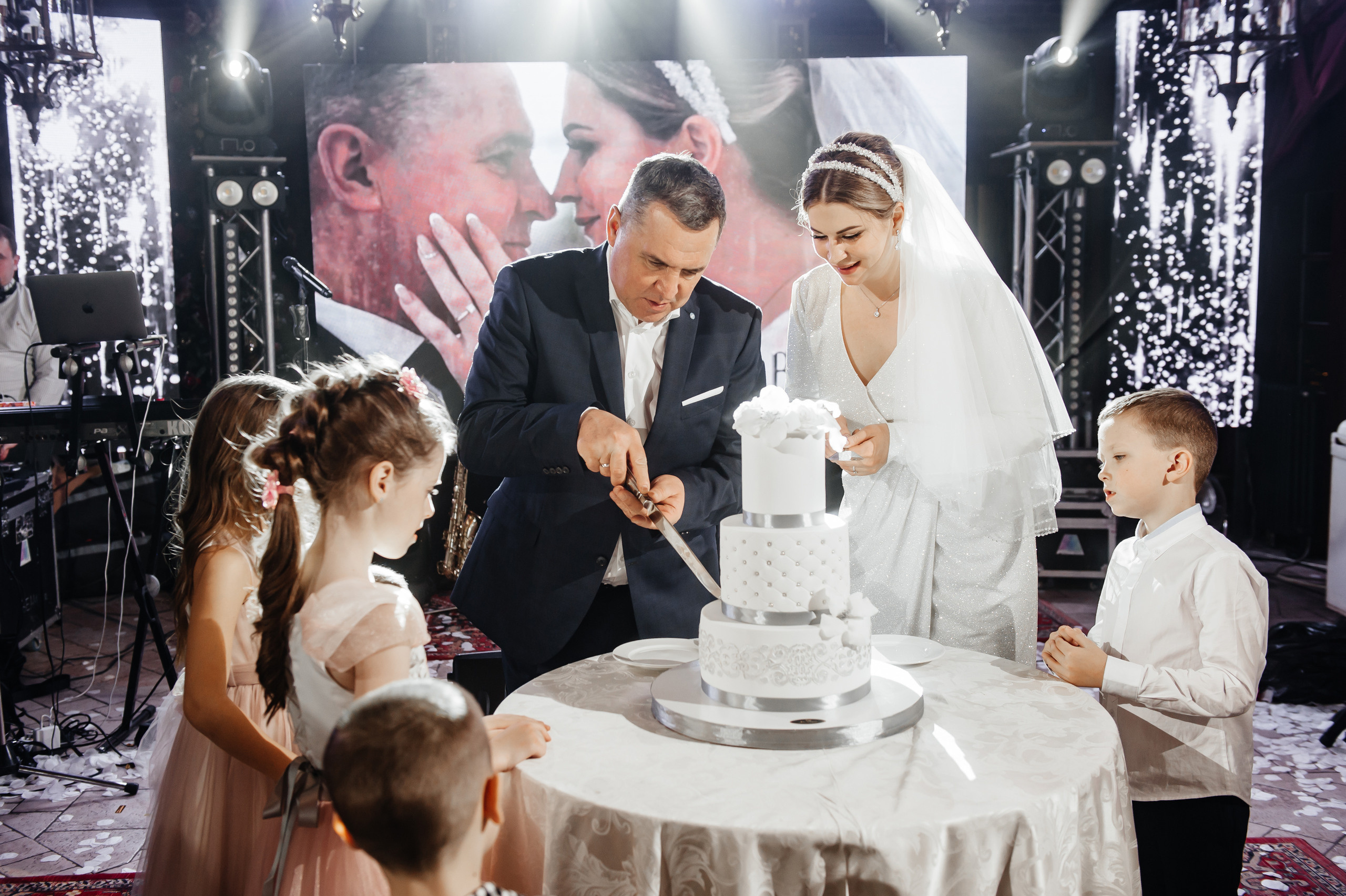 Виктор и Юлия. Свадебный организатор в Ростове-на-Дону Яснов Роман