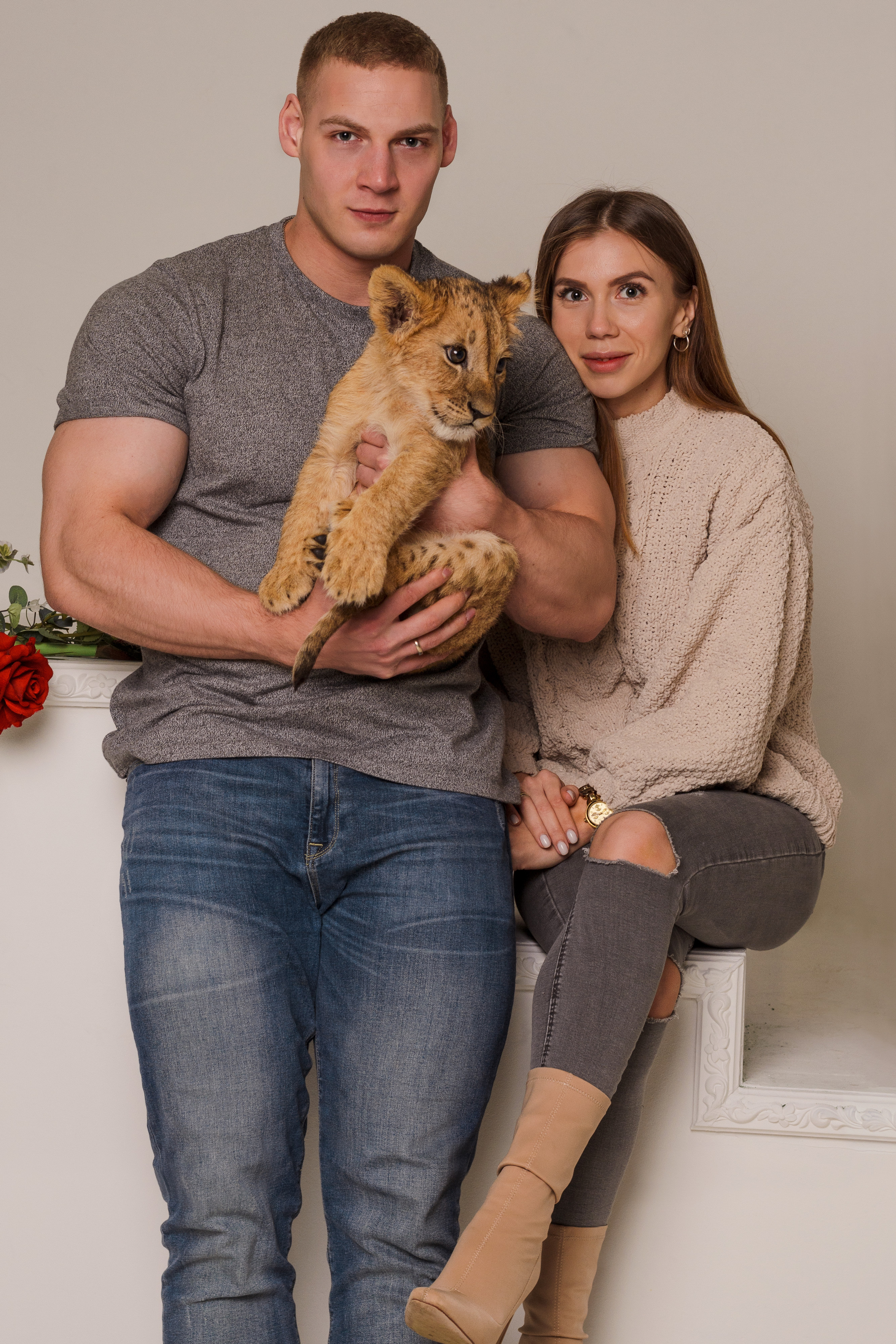 Съёмка со львицей Симоной. Фотограф, ретушёр, графический дизайнер в Петербурге Адрианова Настя