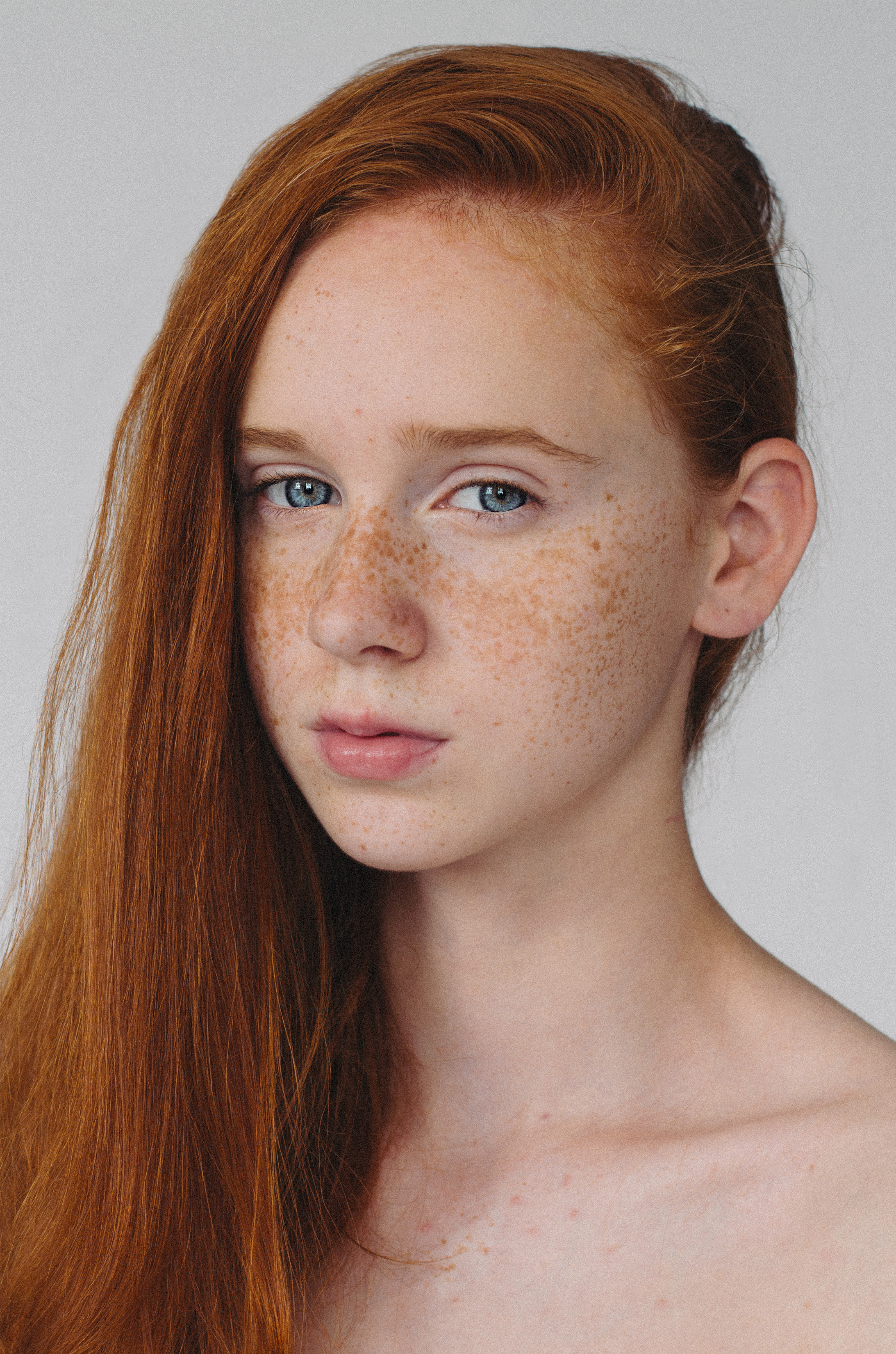 Аня Sigma Scouting. Фотограф, ретушёр, графический дизайнер в Петербурге Адрианова Настя