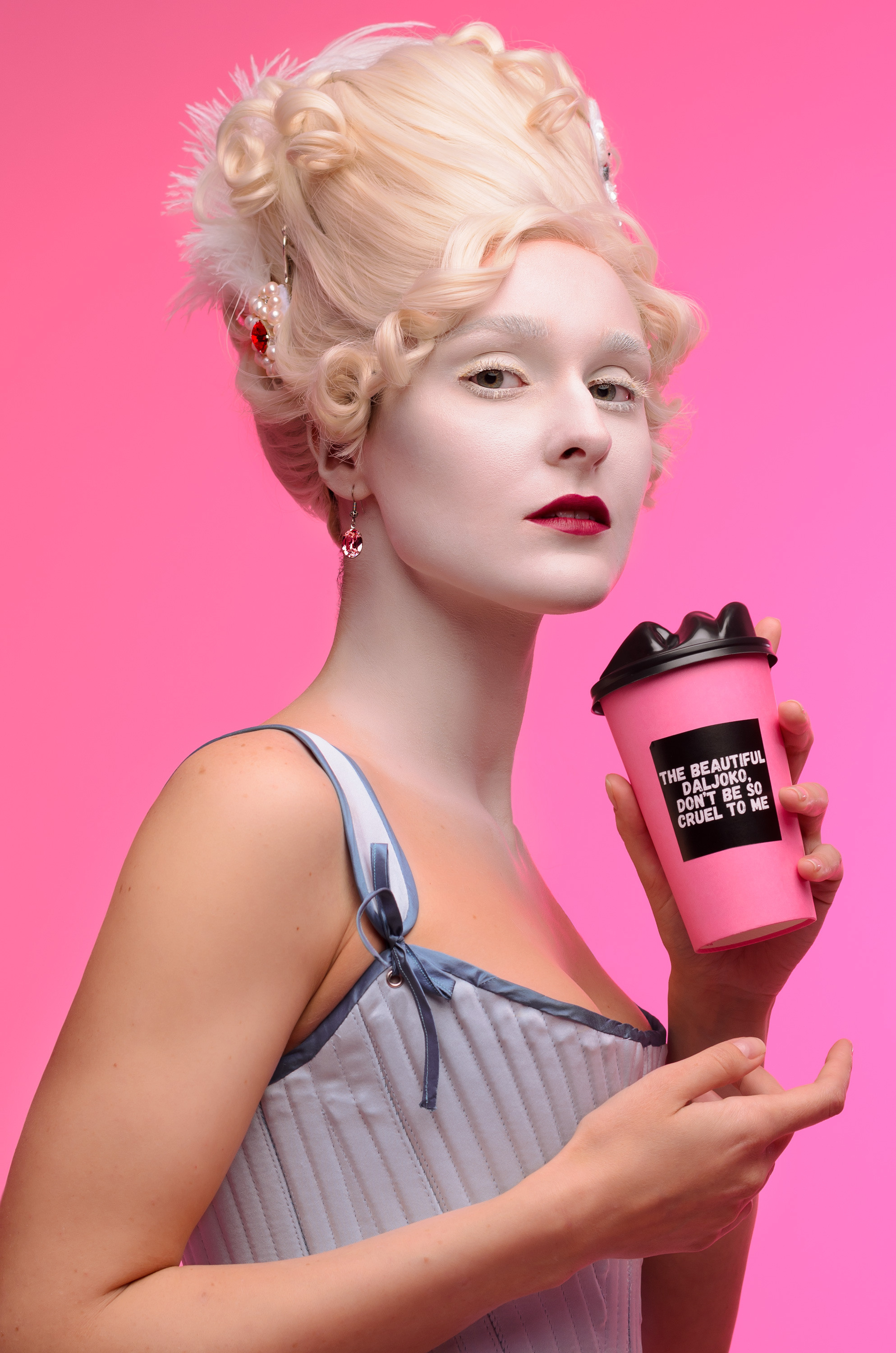 Modern Marie Antoinette. Фотограф, ретушёр, графический дизайнер в Петербурге Адрианова Настя