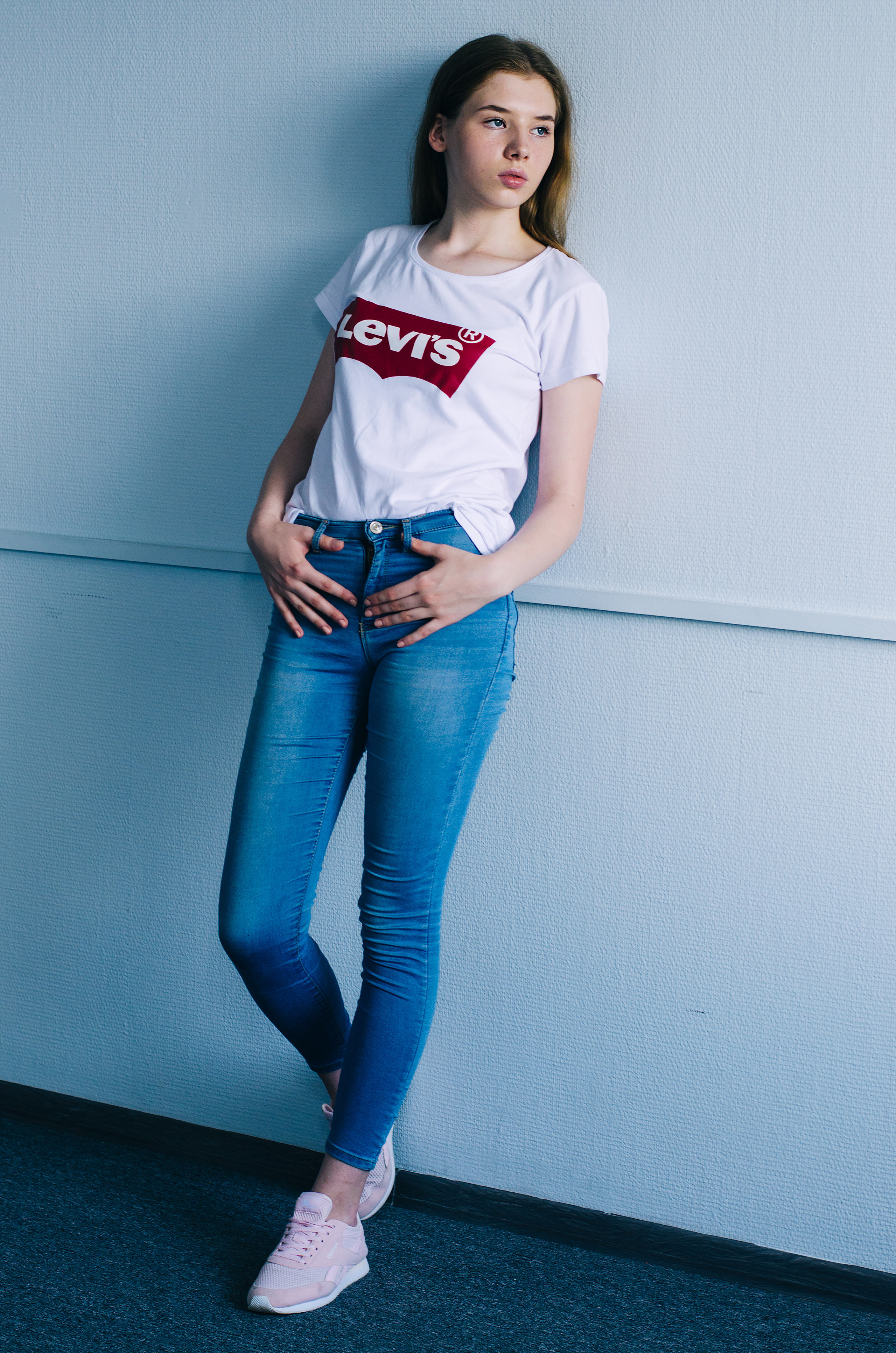 Арина Sigma Scouting. Фотограф, ретушёр, графический дизайнер в Петербурге Адрианова Настя