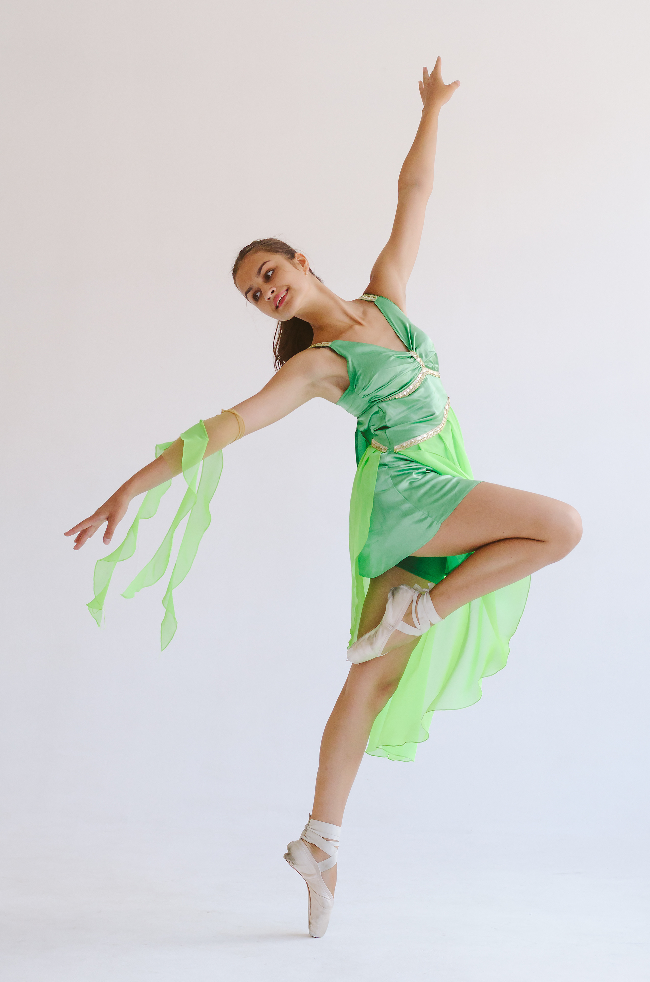 Съёмка для школы танцев «Арка солнца». Фотограф, ретушёр, графический дизайнер в Петербурге Адрианова Настя