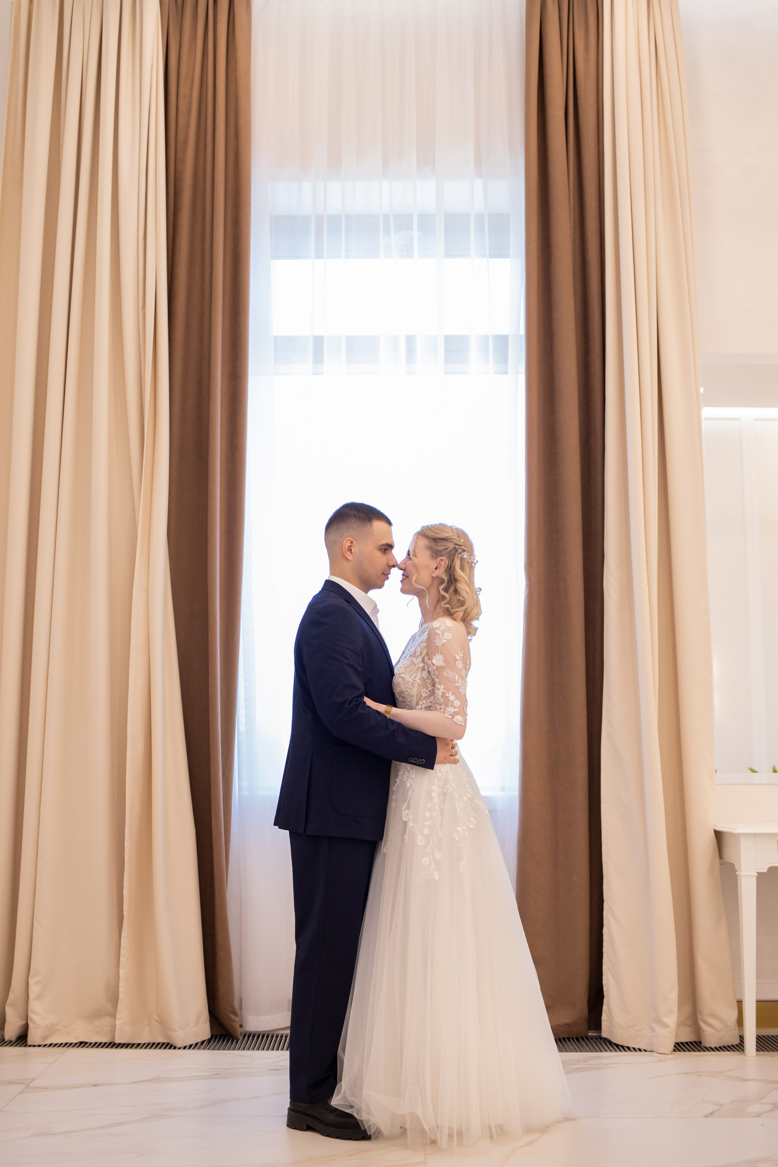 Руслан и Анастасия. Главная