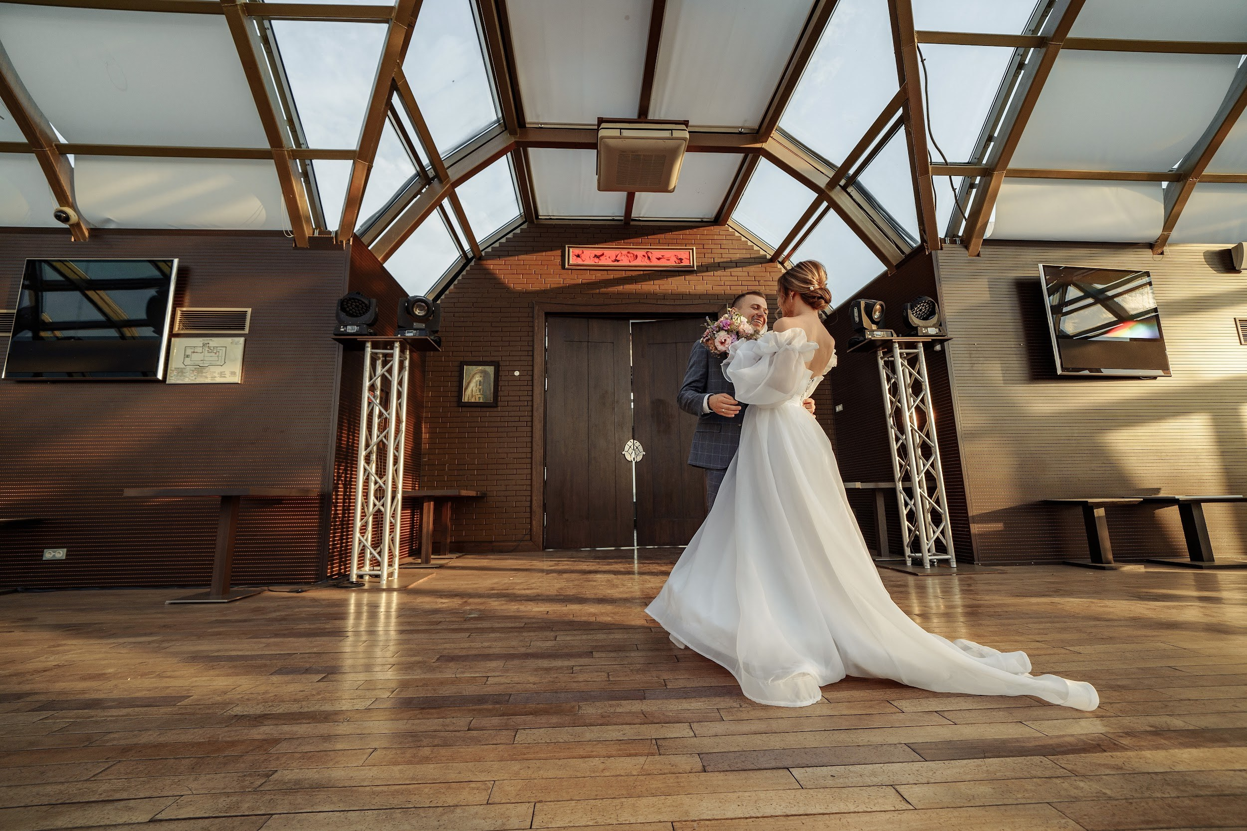 Павел & Виктория. Lokos.pro Ник Соколов Фото и Видео Москва/Ростов-на-Дону