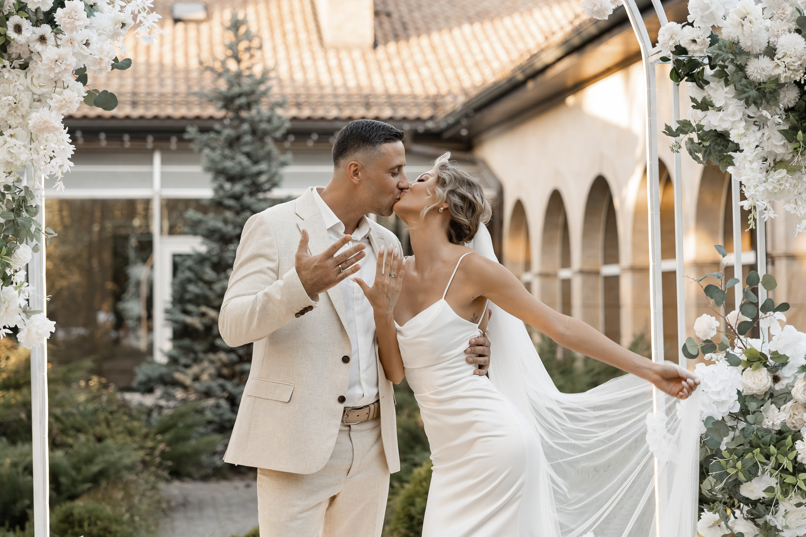 Виталий и Анна. Свадебный фотограф и видеограф