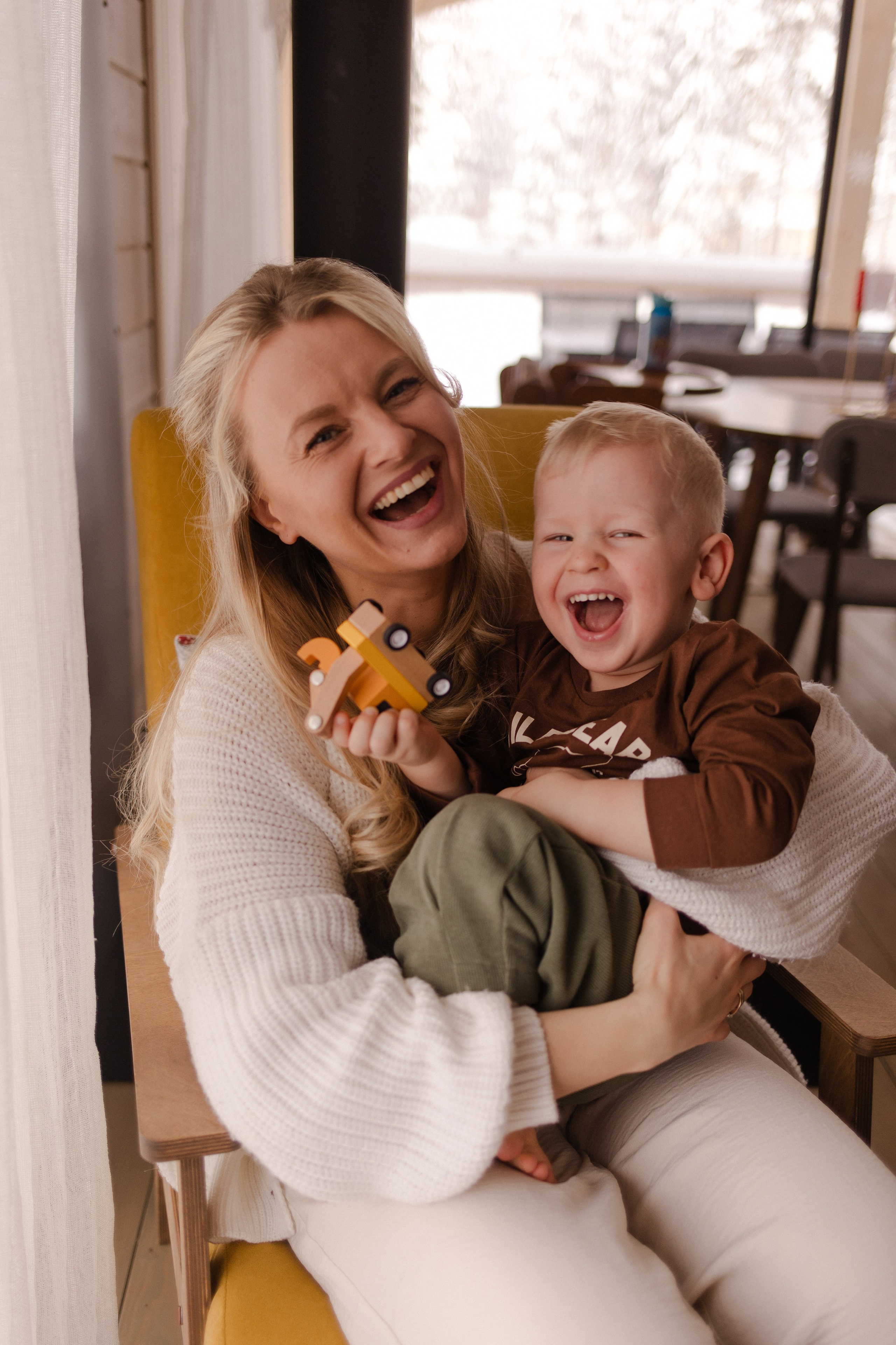 Акрам Ульяна и мальчишки. Фотграф в Москве Кузьмина Мария