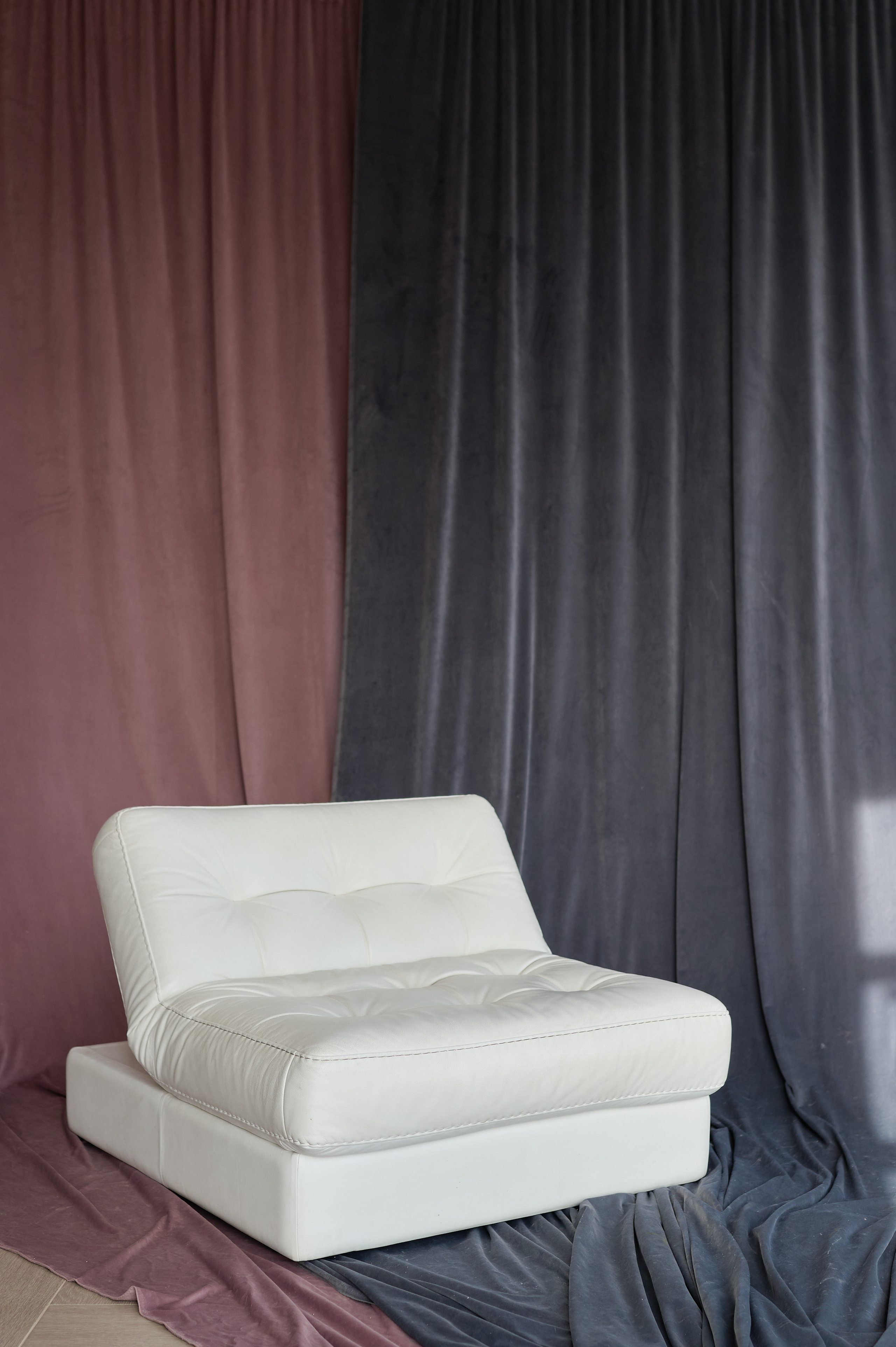 Фотостудия «Леона» Зал Промо. Свадебный фотограф в Ростове Александра Груздева