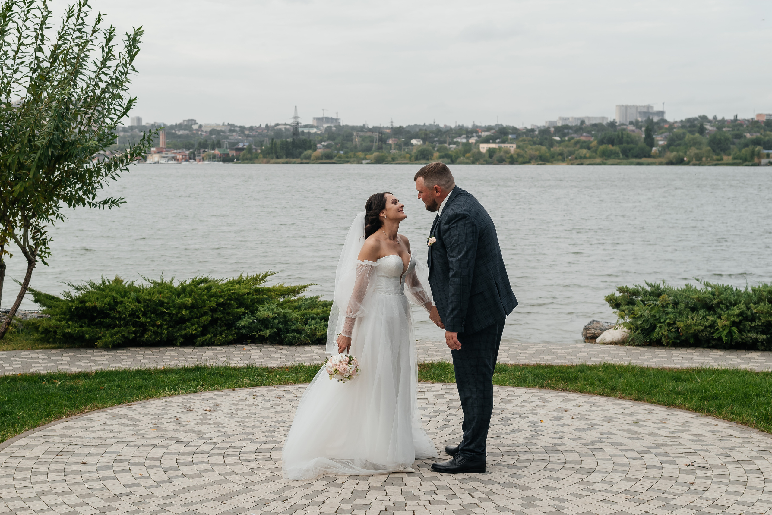 Дмитрий и Елена. Свадебный фотограф в Ростове Александра Груздева