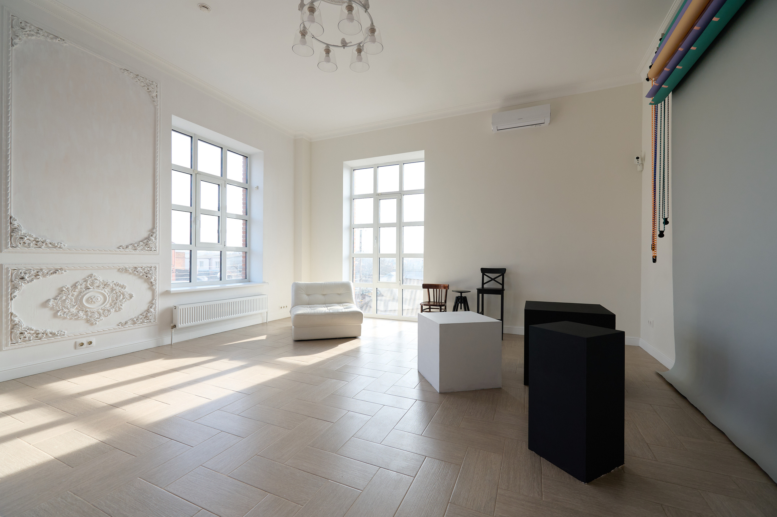 Фотостудия «Леона» Зал Промо. Свадебный фотограф в Ростове Александра Груздева