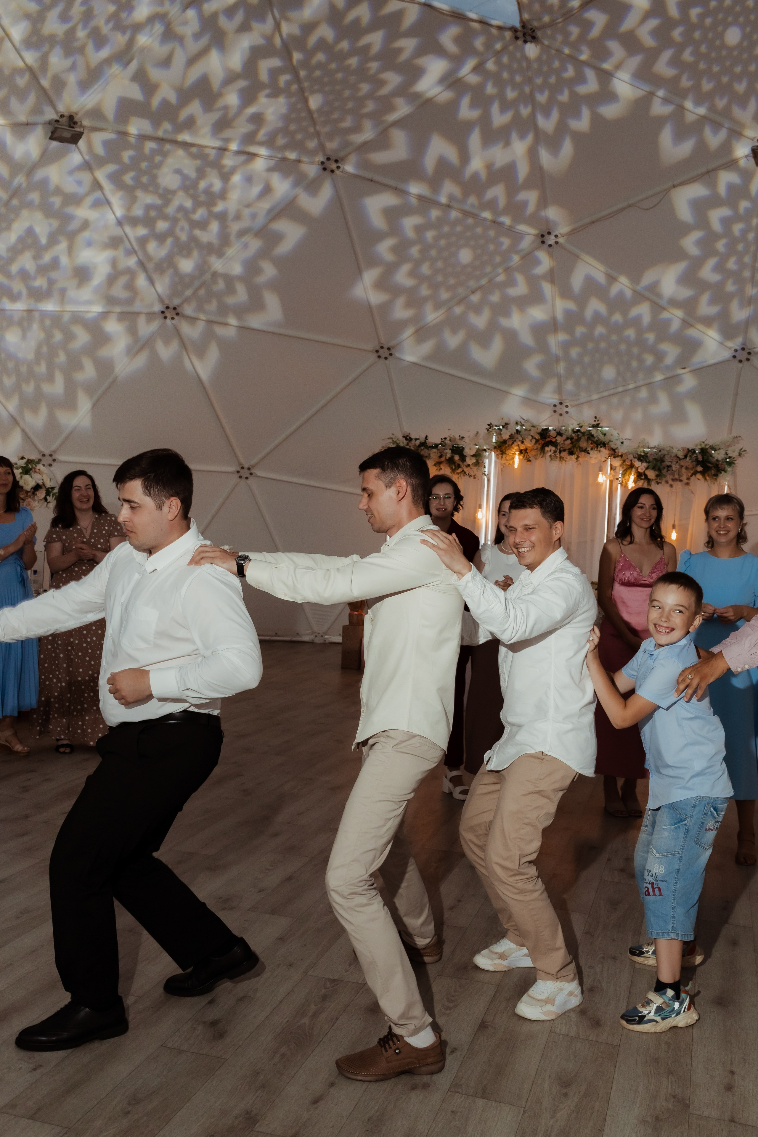 Ваня & Галя (с банкетом). ФОТОГРАФ Маргарита Сивакова | Ярославль Кострома Москва