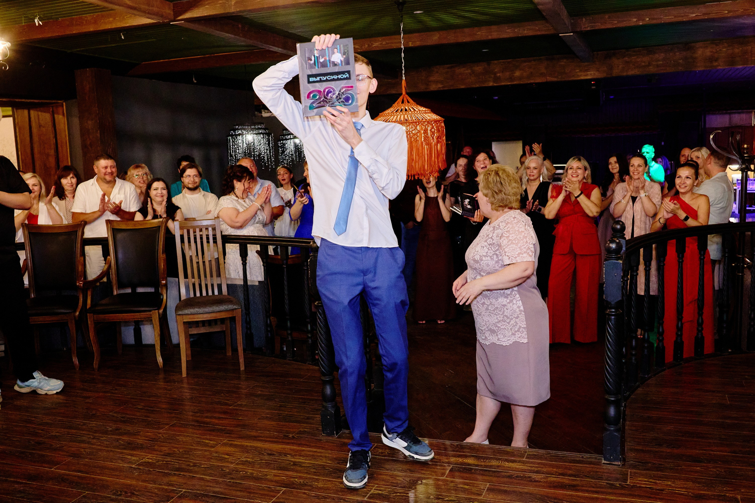 Выпускной 35 Сош. Фотограф Выпускные альбомы Таганрог Сергей Коробченко