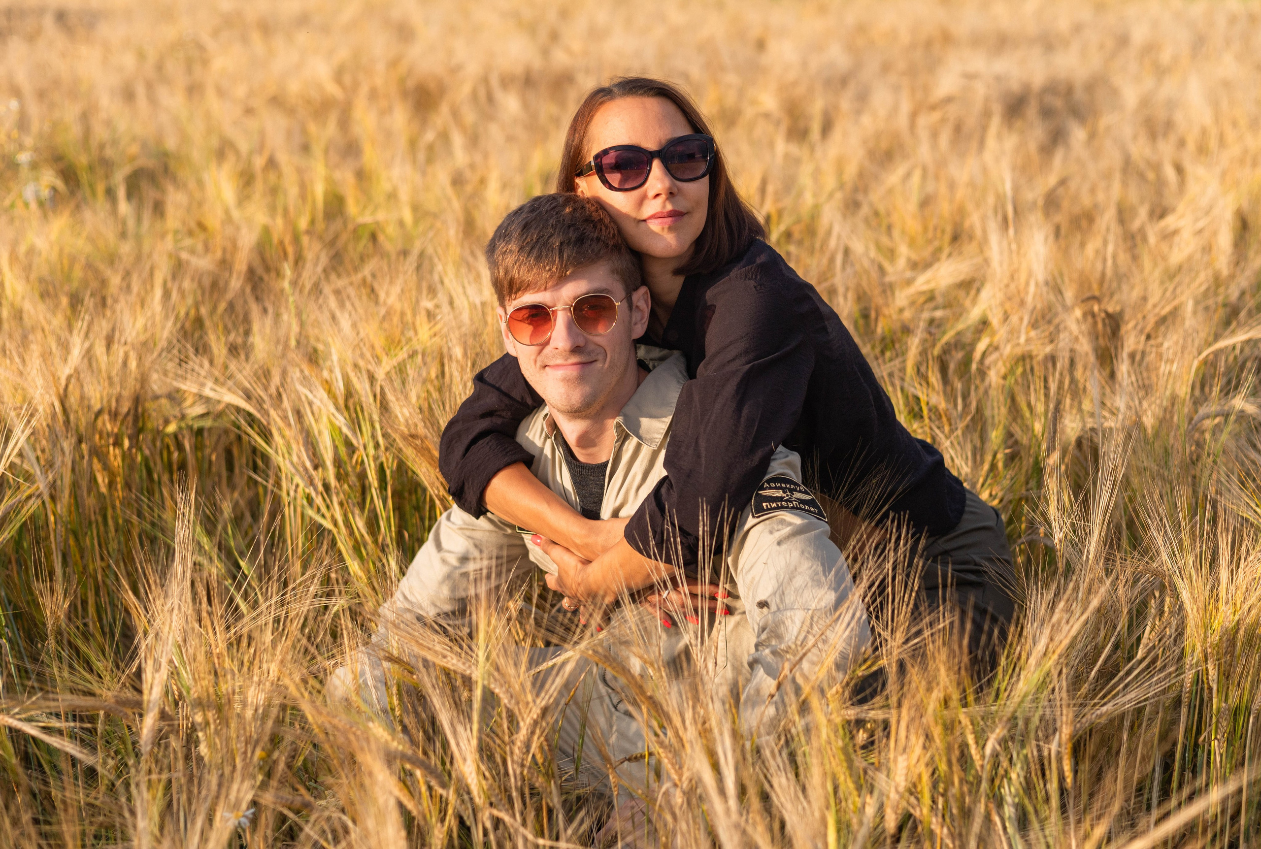 LOVE STORY. Фотосессия на аэродроме с самолетом. Портретный фотограф Панферова Регина г. Санкт-Петербург, г. Казань
